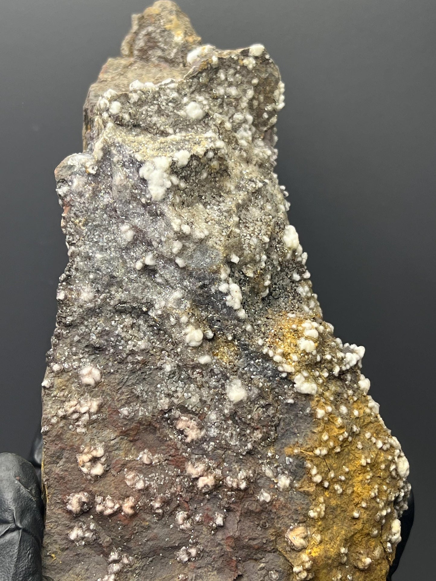 Crystal Barite And Calcite On Hematite