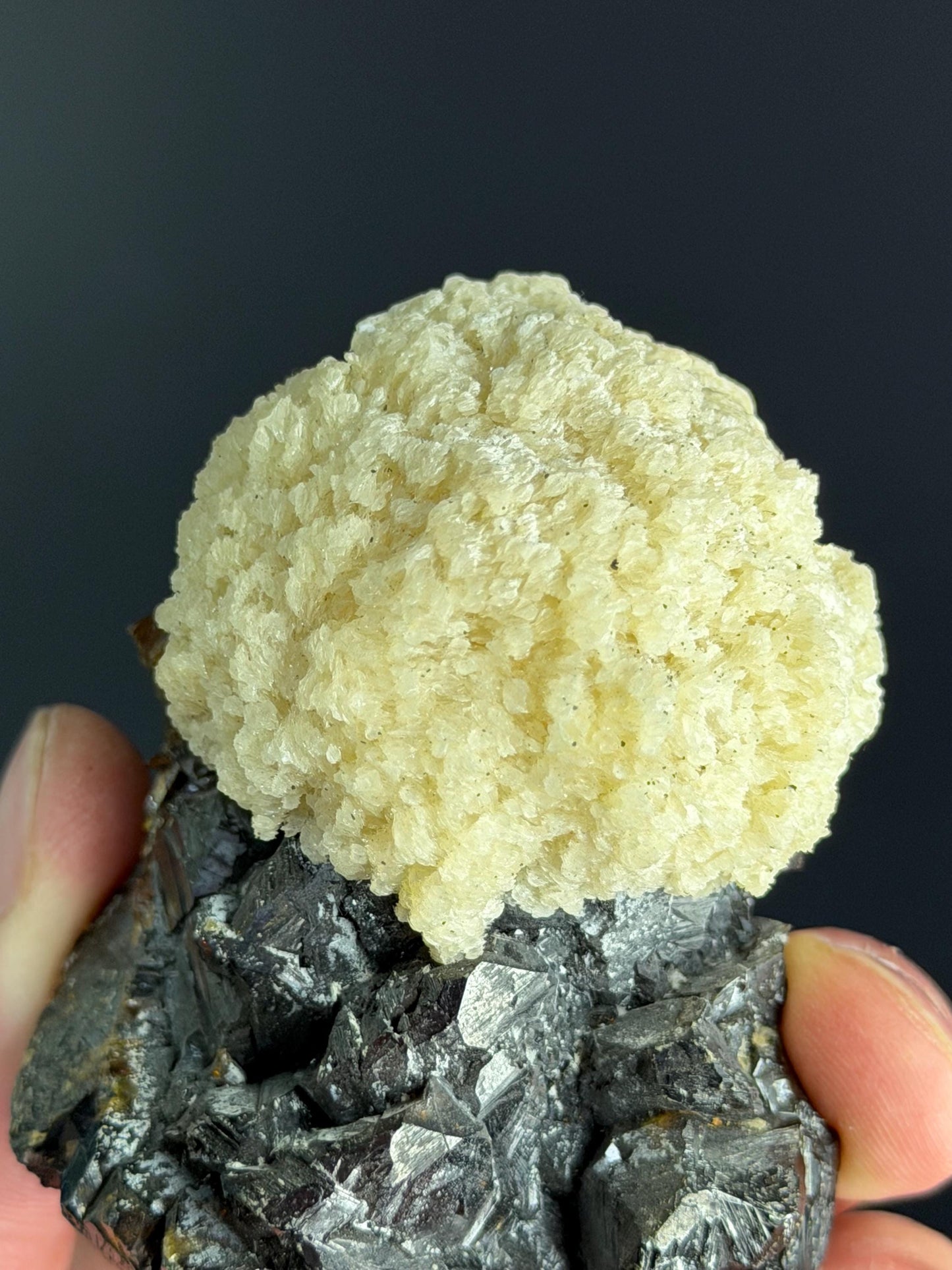 The Most Special! Barite With Sphalerite Crystal