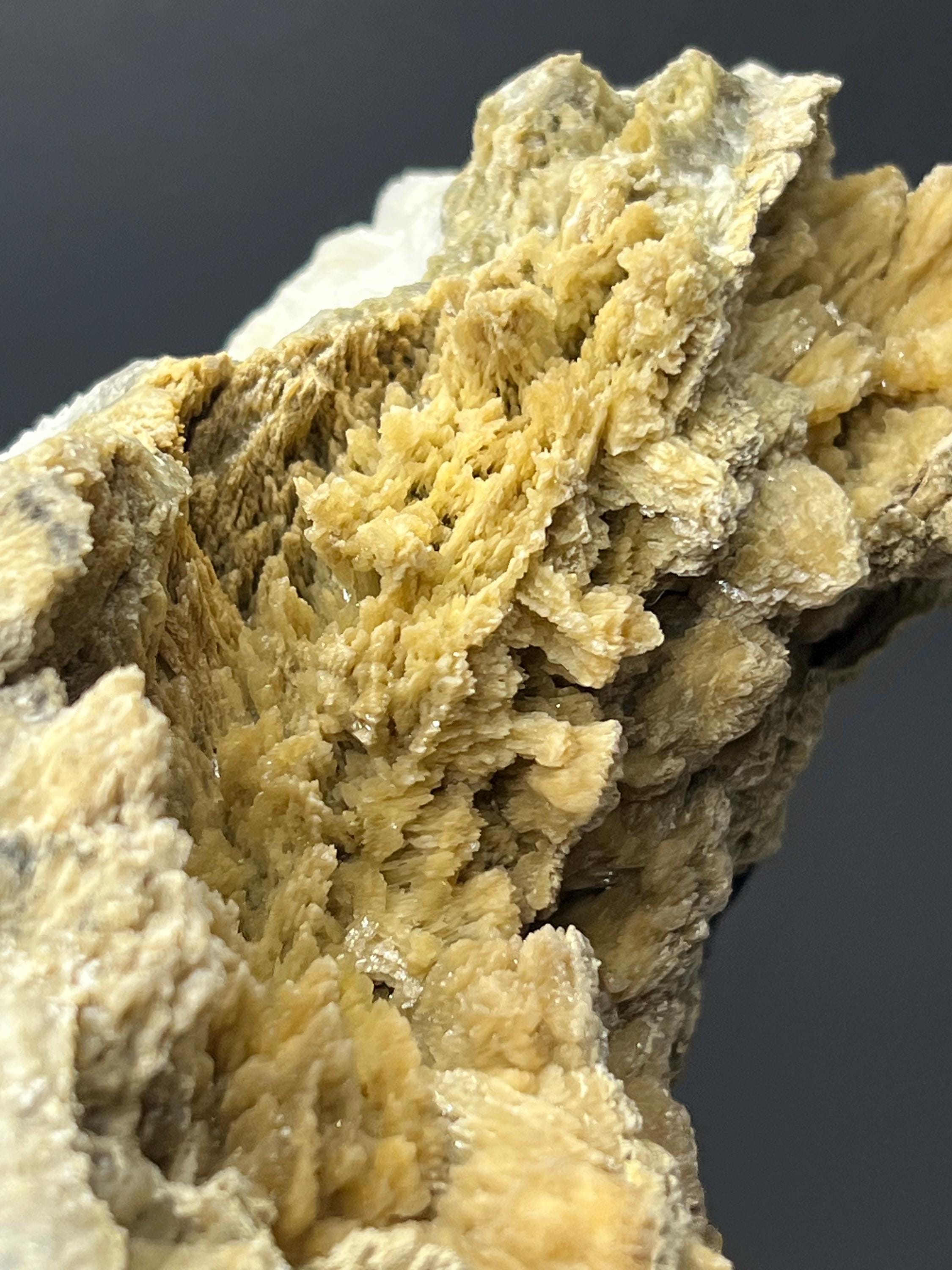 Crystal Calcite Specimen - Crystal Gemstone AE 