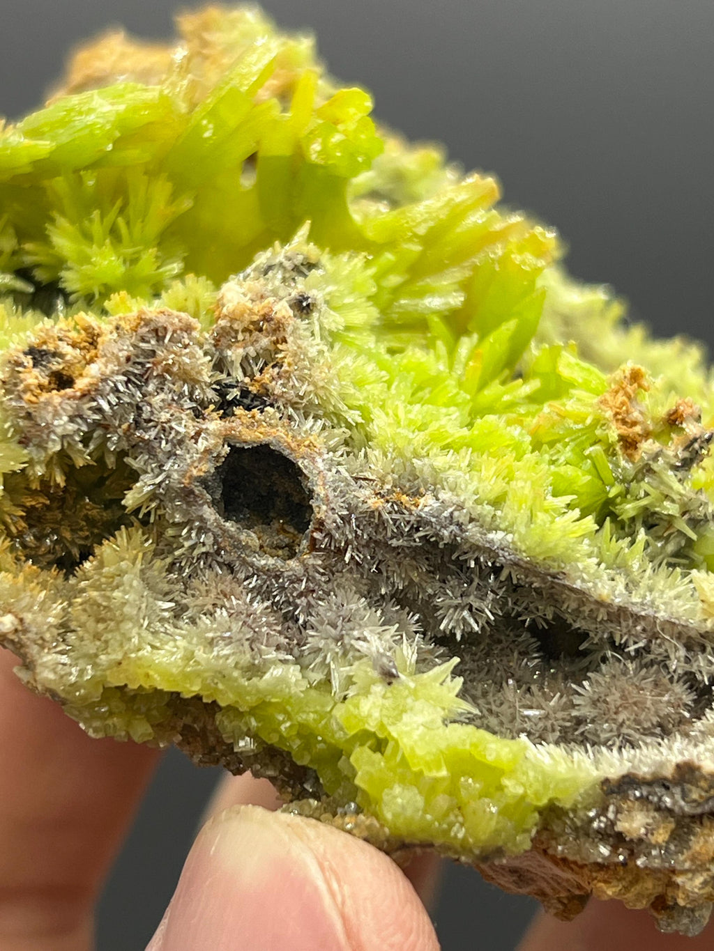 Pyromorphite, From China - Crystal Gemstone AE 