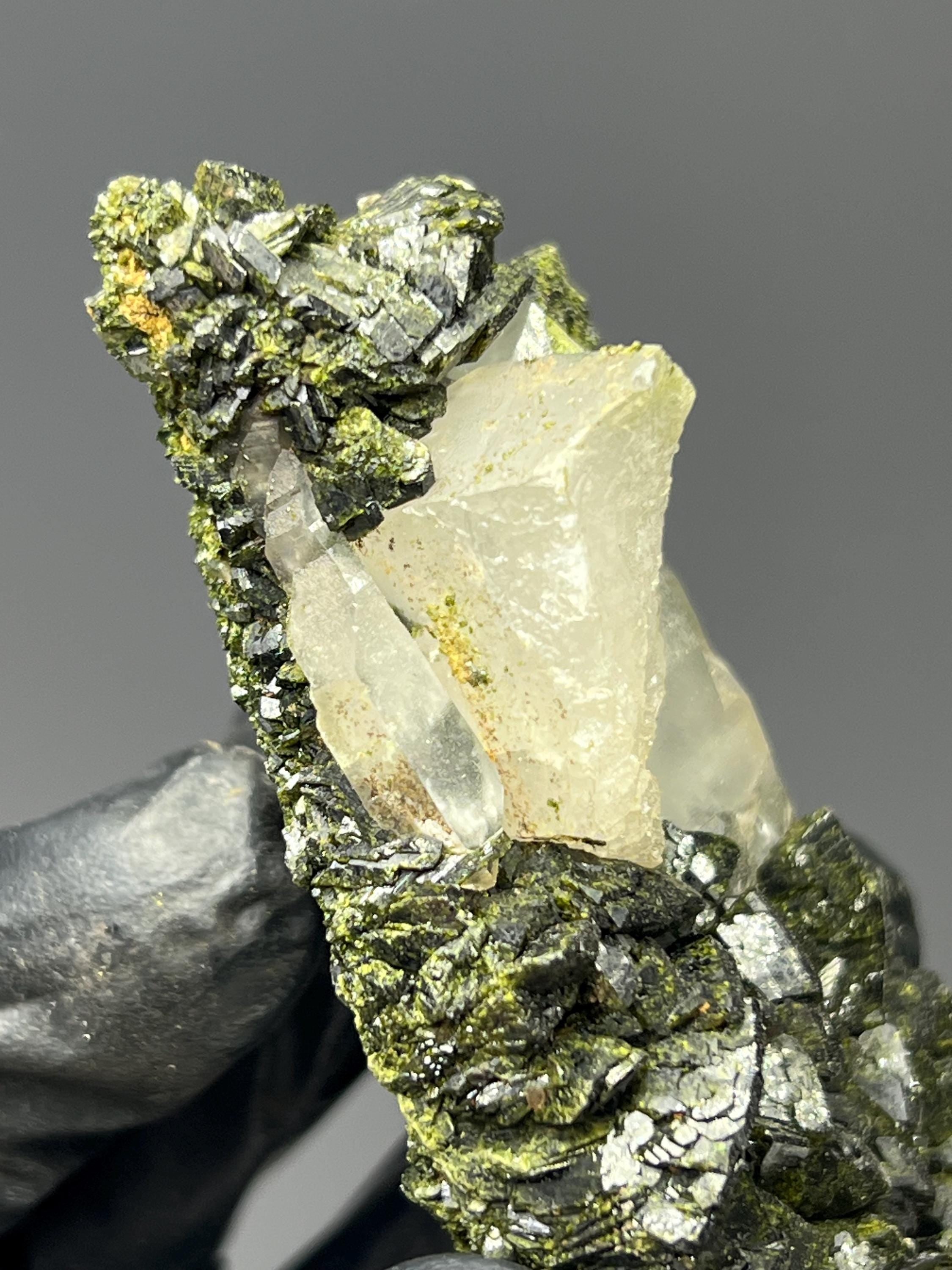 Two Sided Dark Green Epidote & Chlorite Quartz - Crystal Gemstone AE 