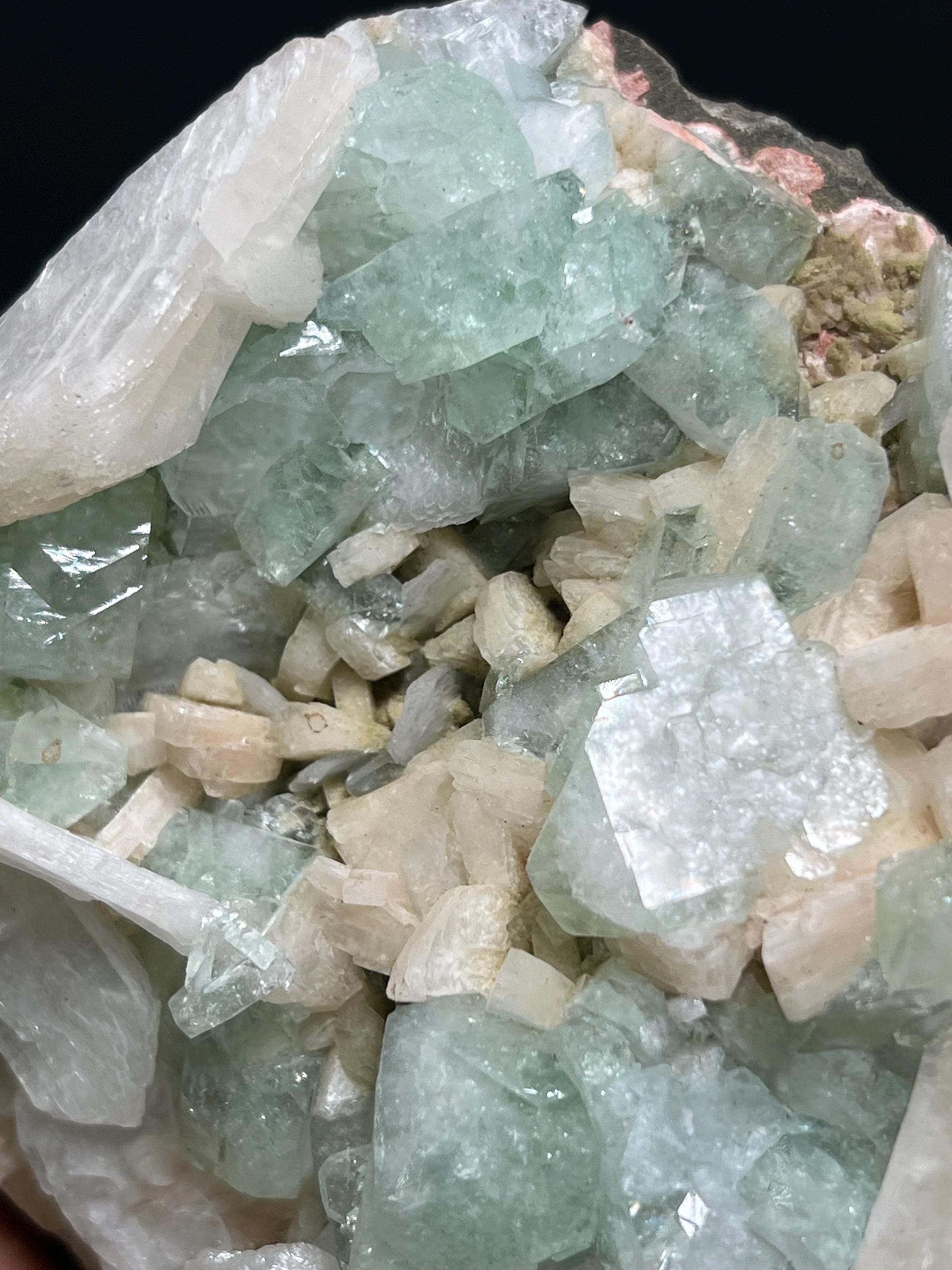 Apophyllite With Heuldanite Specimen, 1kg - Crystal Gemstone AE 