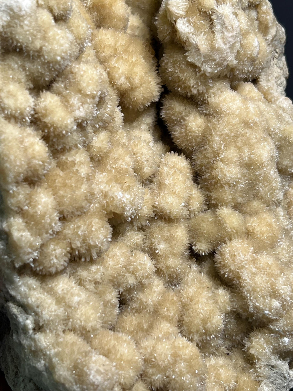 Very Special Colemanite Specimen, 2,8kg - Crystal Gemstone AE 