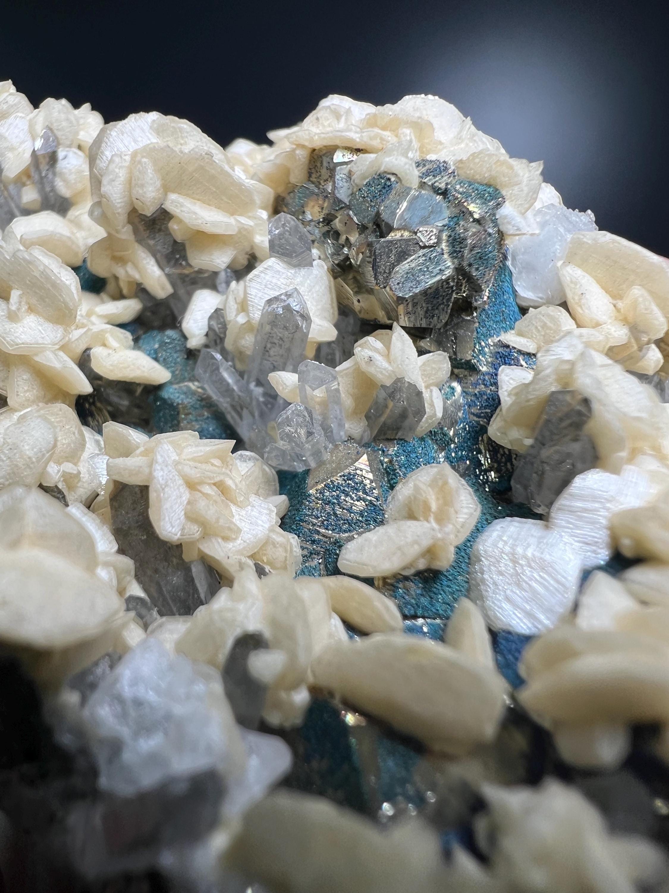 Calcite And Quartz With Chalcopyrite - Crystal Gemstone AE 