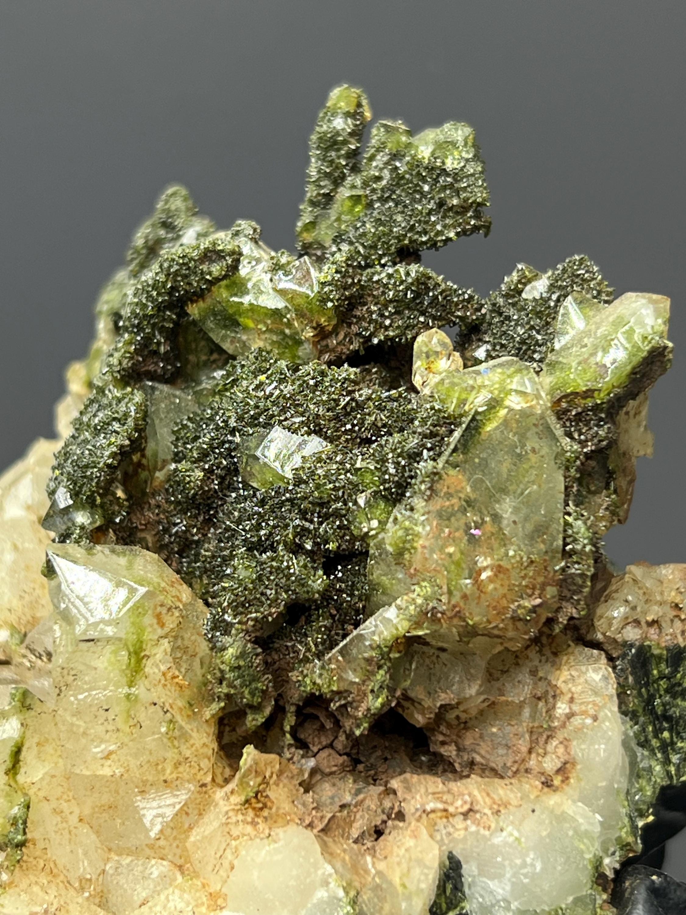 Turkish Epidote Quartz Specimen: Mineral Collection Display - Crystal Gemstone AE 