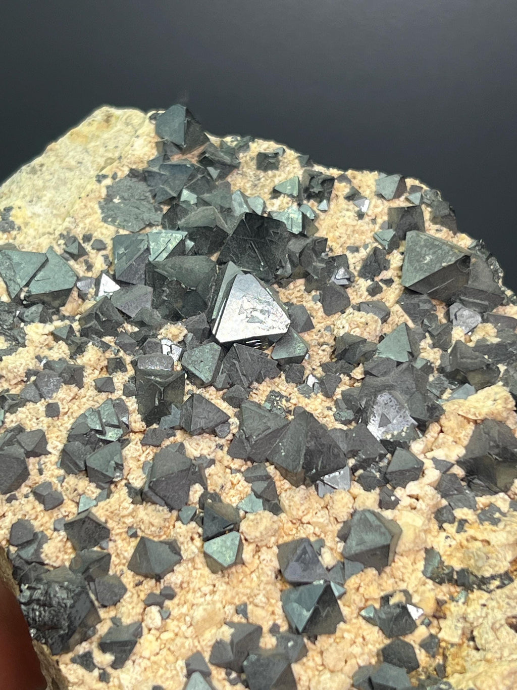Magnetite On Matrix Specimen - Crystal Gemstone AE 
