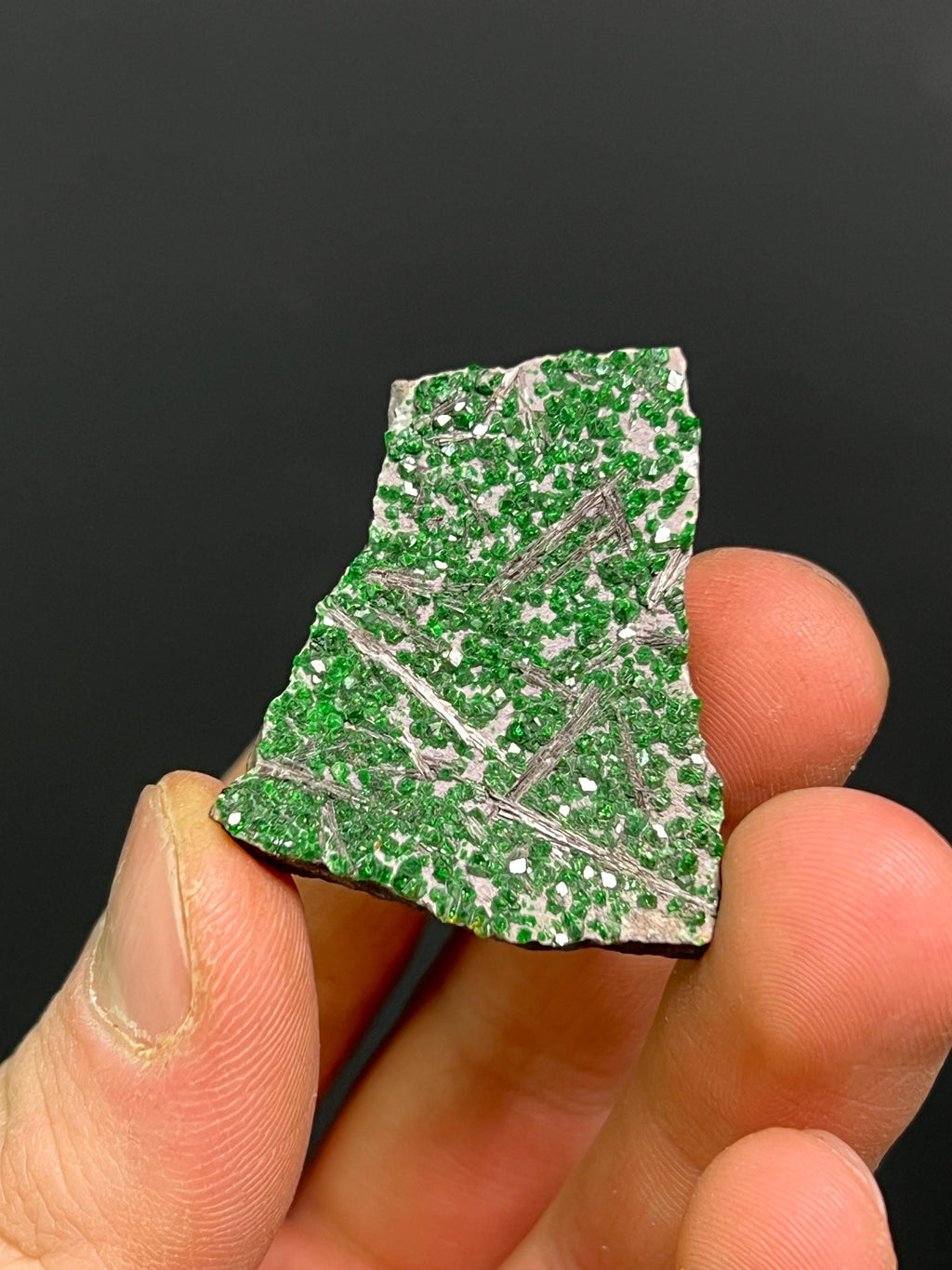 Very Special, Uvarovite Garnet Specimen - Crystal Gemstone AE 