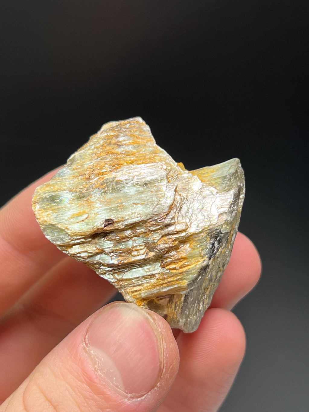 Special Diaspore Zultanite Specimen - Crystal Gemstone AE 