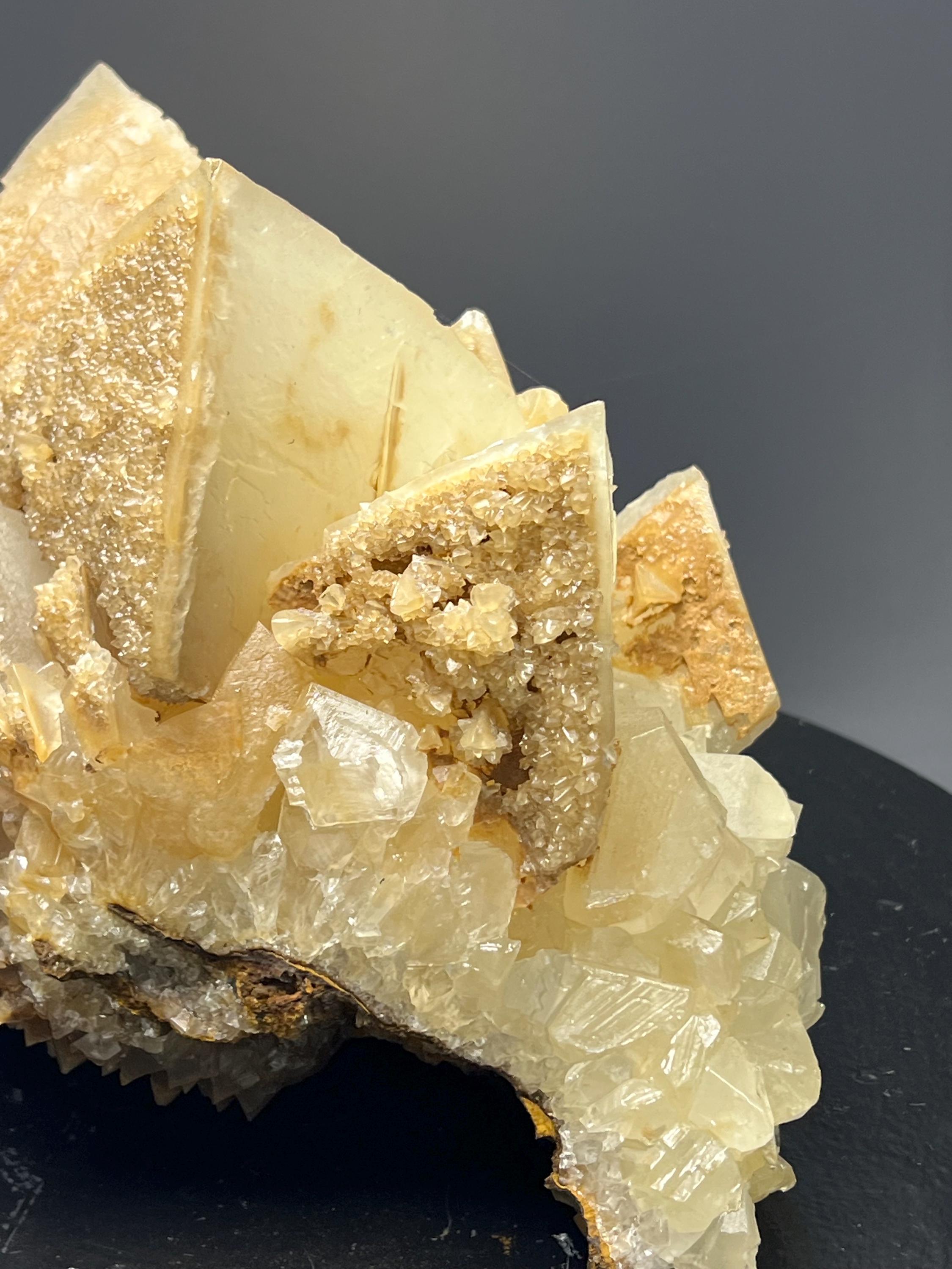 Very Unique, Museum Grade Big Tooth Crystal Calcite Specimen - Crystal Gemstone AE 