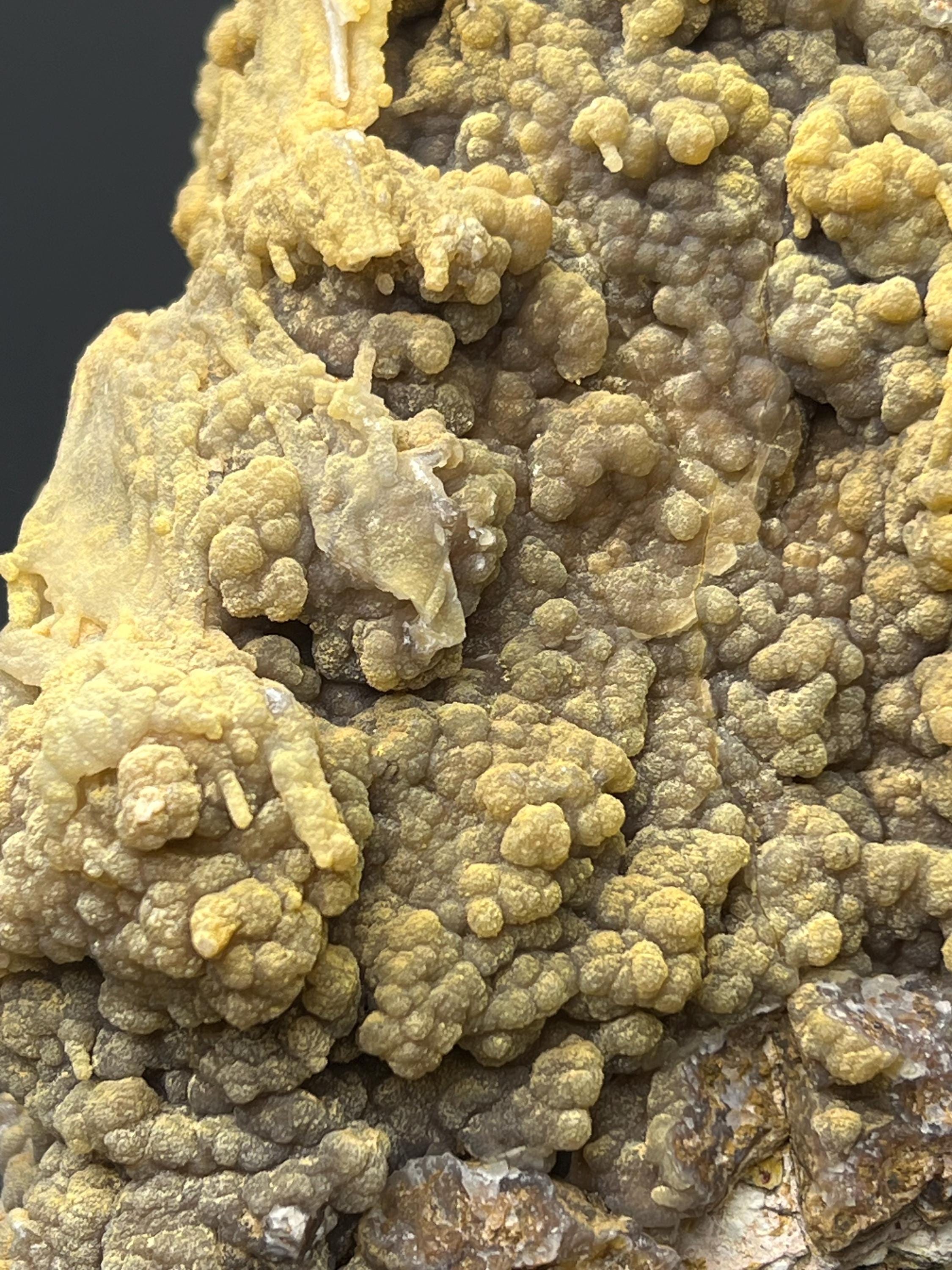 Botryoidal And Small Stalactite Formation Chalcedony Specimen - Crystal Gemstone AE 