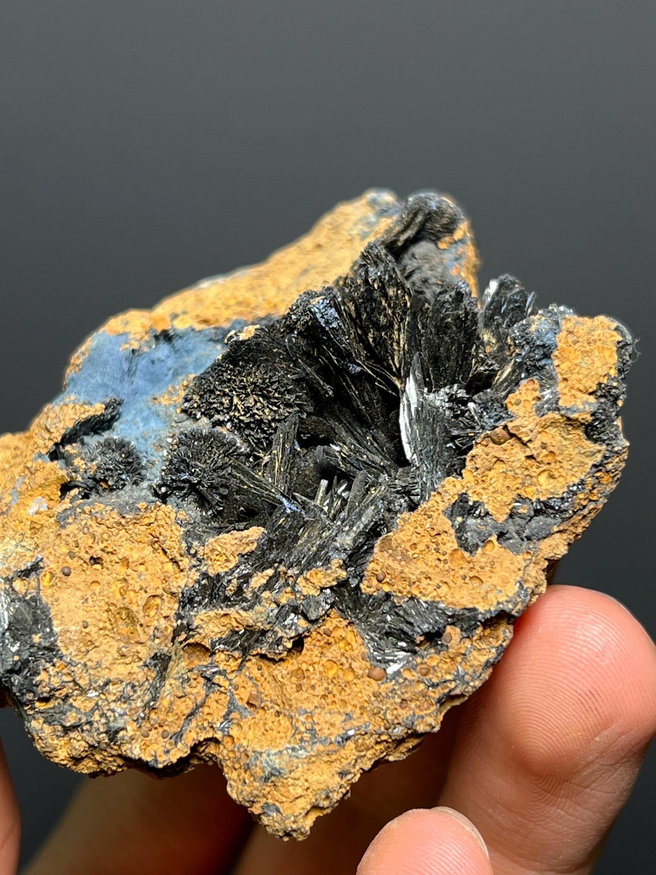 Special Vivanite Specimen, 110gram - Crystal Gemstone AE 