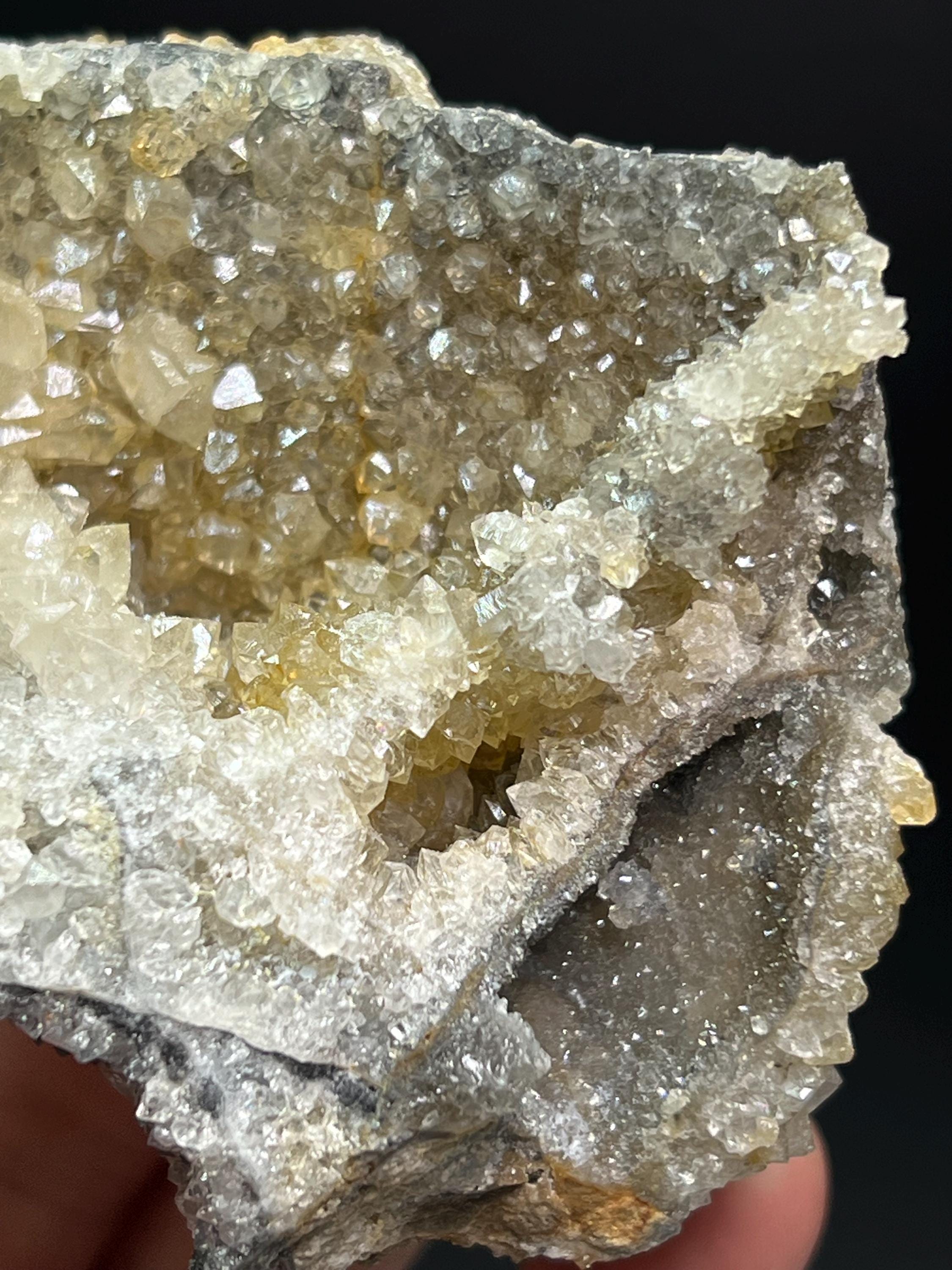 Crystals Citrine Specimen - Crystal Gemstone AE 