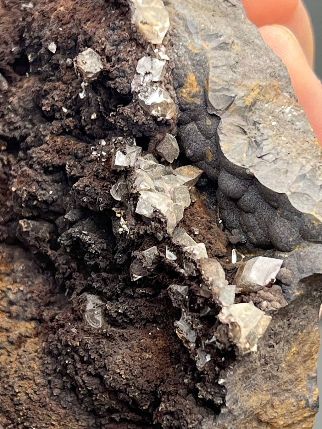 Calcite And Limonite On Goethite - Crystal Gemstone AE 