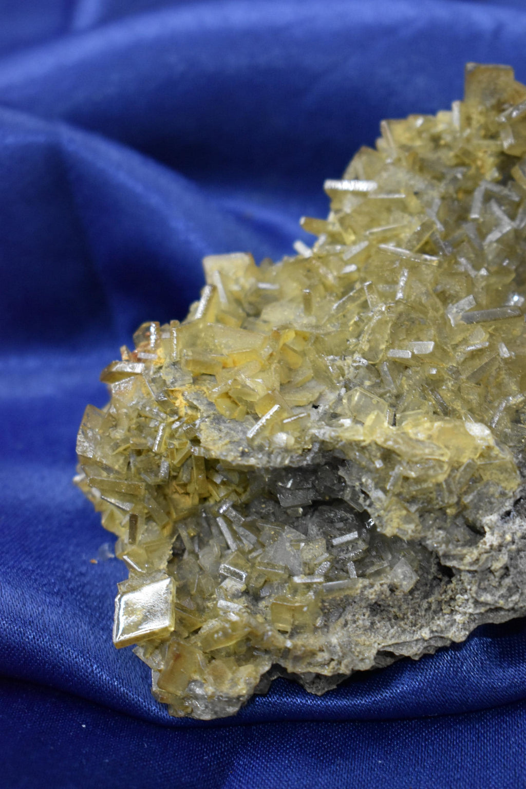 Barite Crystals, From USA - Crystal Gemstone AE 