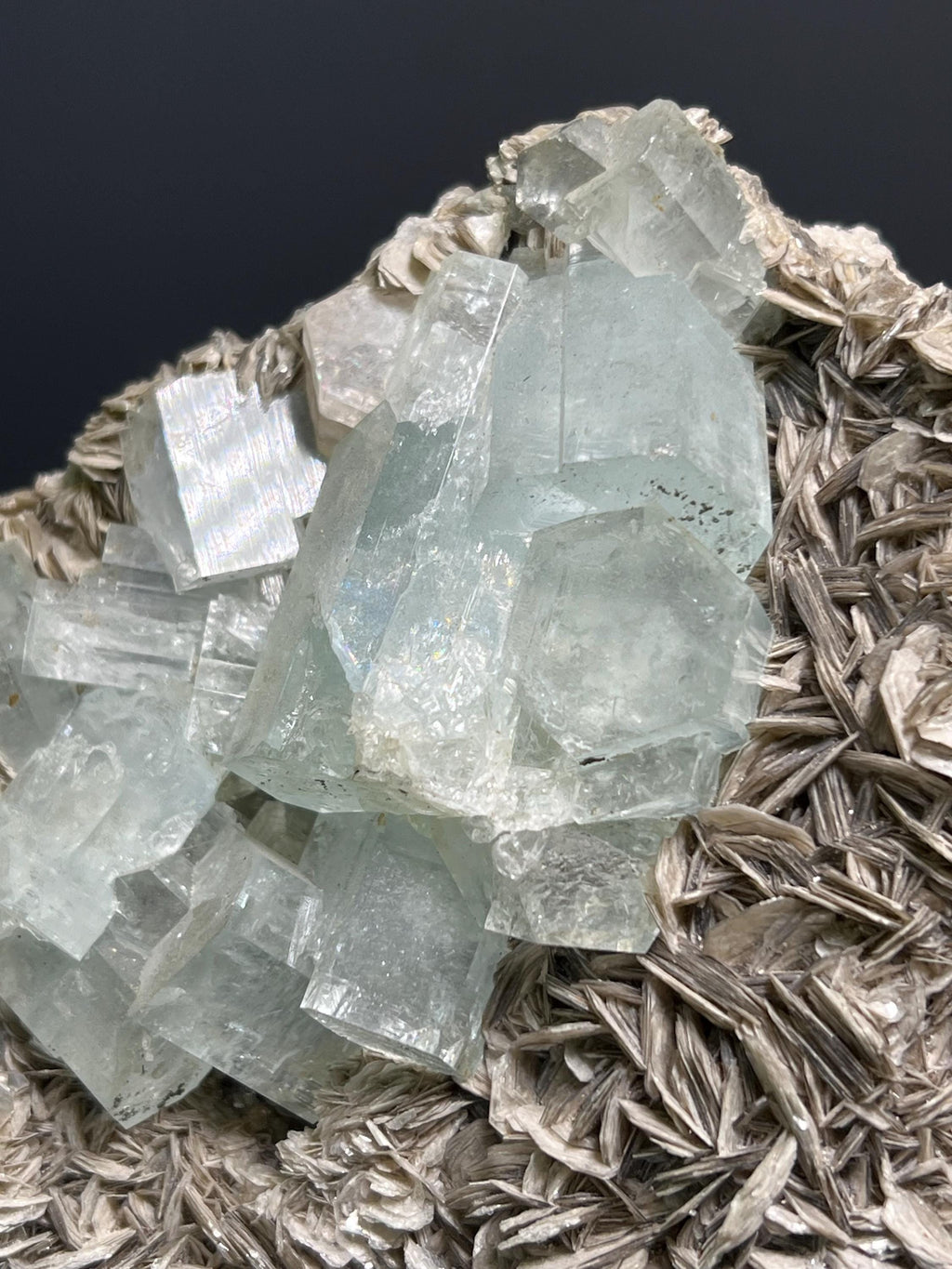 Museum Grade, Aquamarine With Muscovite Specimen, 700gram - Crystal Gemstone AE 