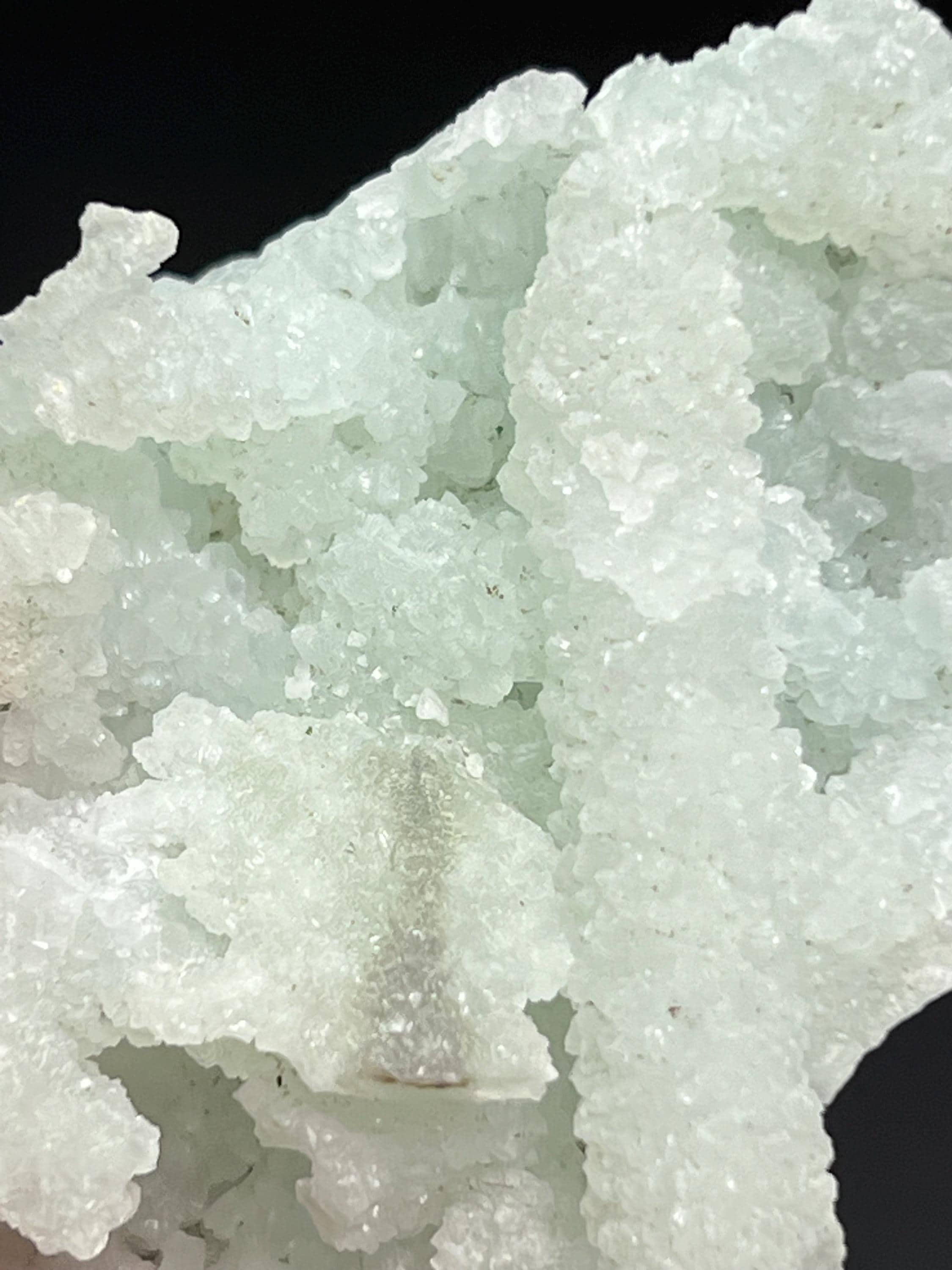 Special Prehnite Specimen - Crystal Gemstone AE 