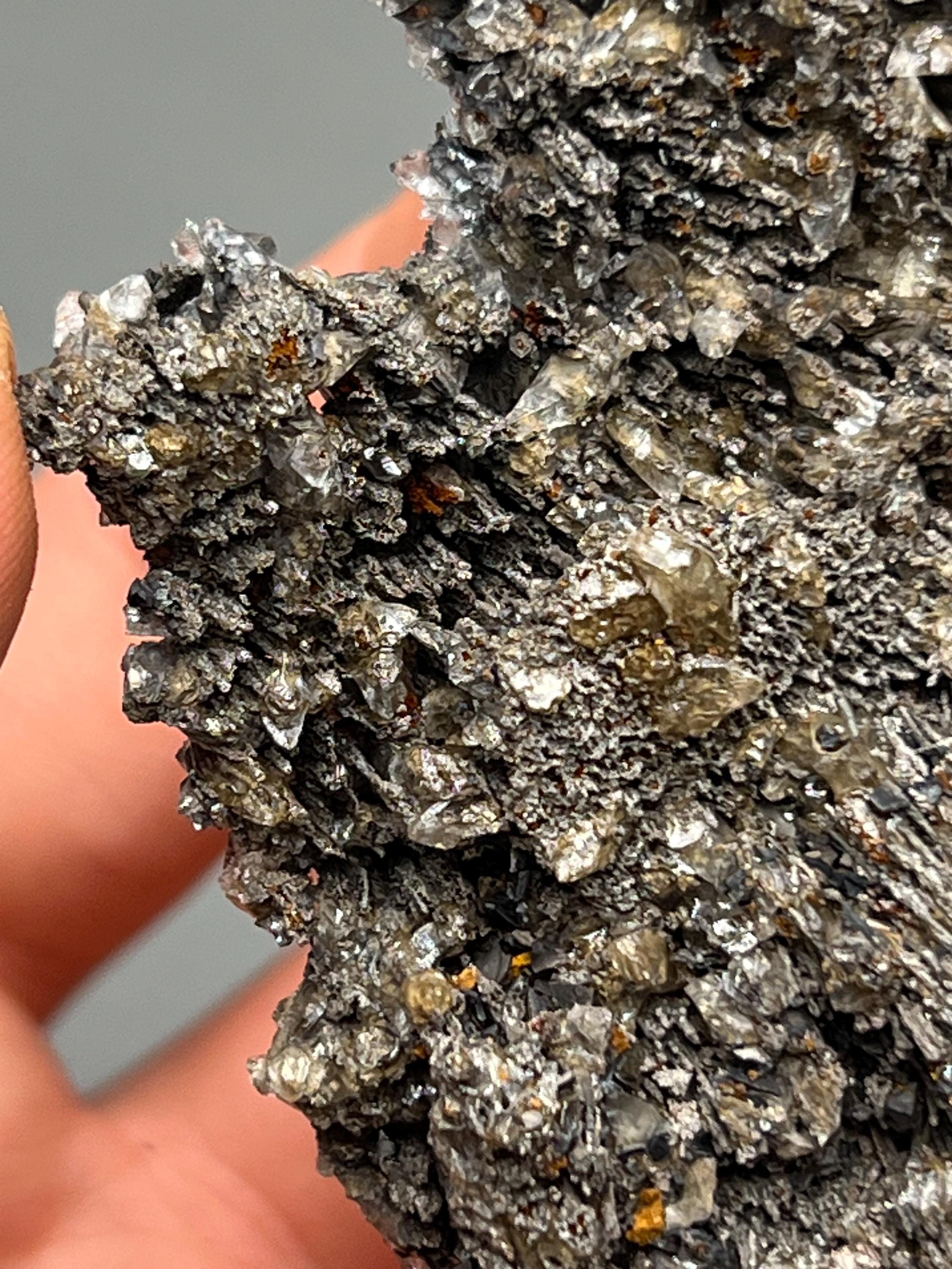Very Showy And Unique, 2 Sided Crystal Calcite On Hematite, From Turkey - Crystal Gemstone AE 