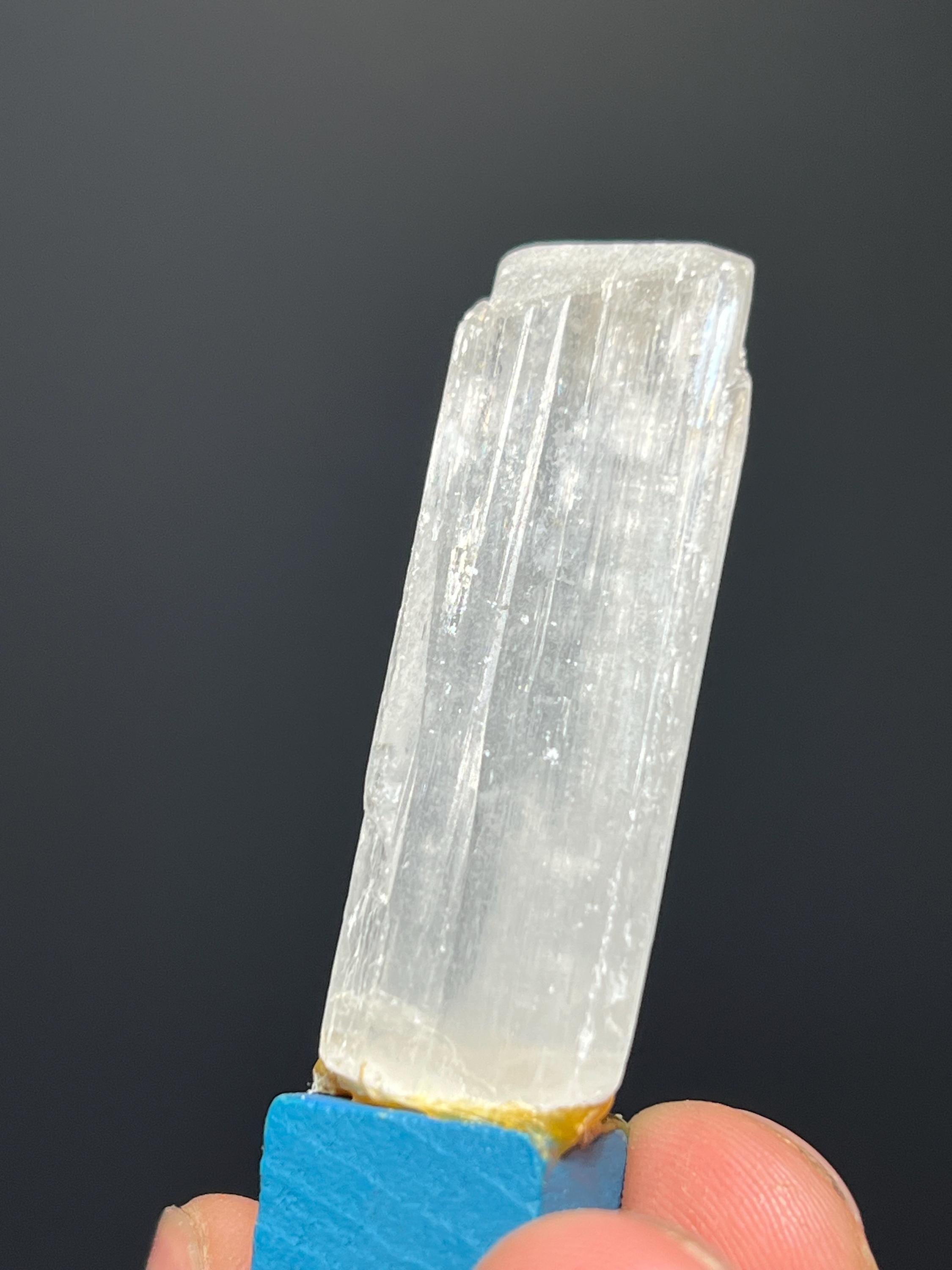 Natural Kunzite Crystal Specimen – Afghanistan - Crystal Gemstone AE 