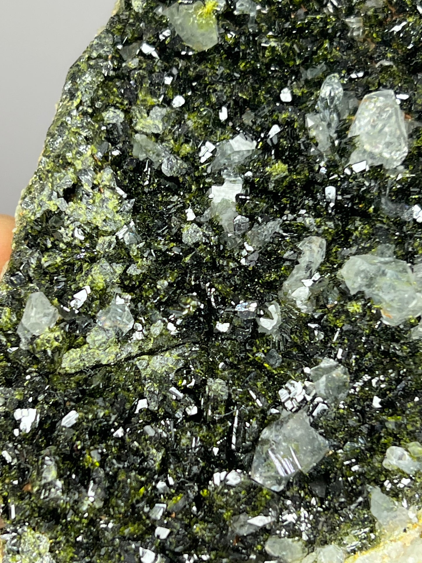 Very Special Formation! Black Epidote With Green Epidote Quartz