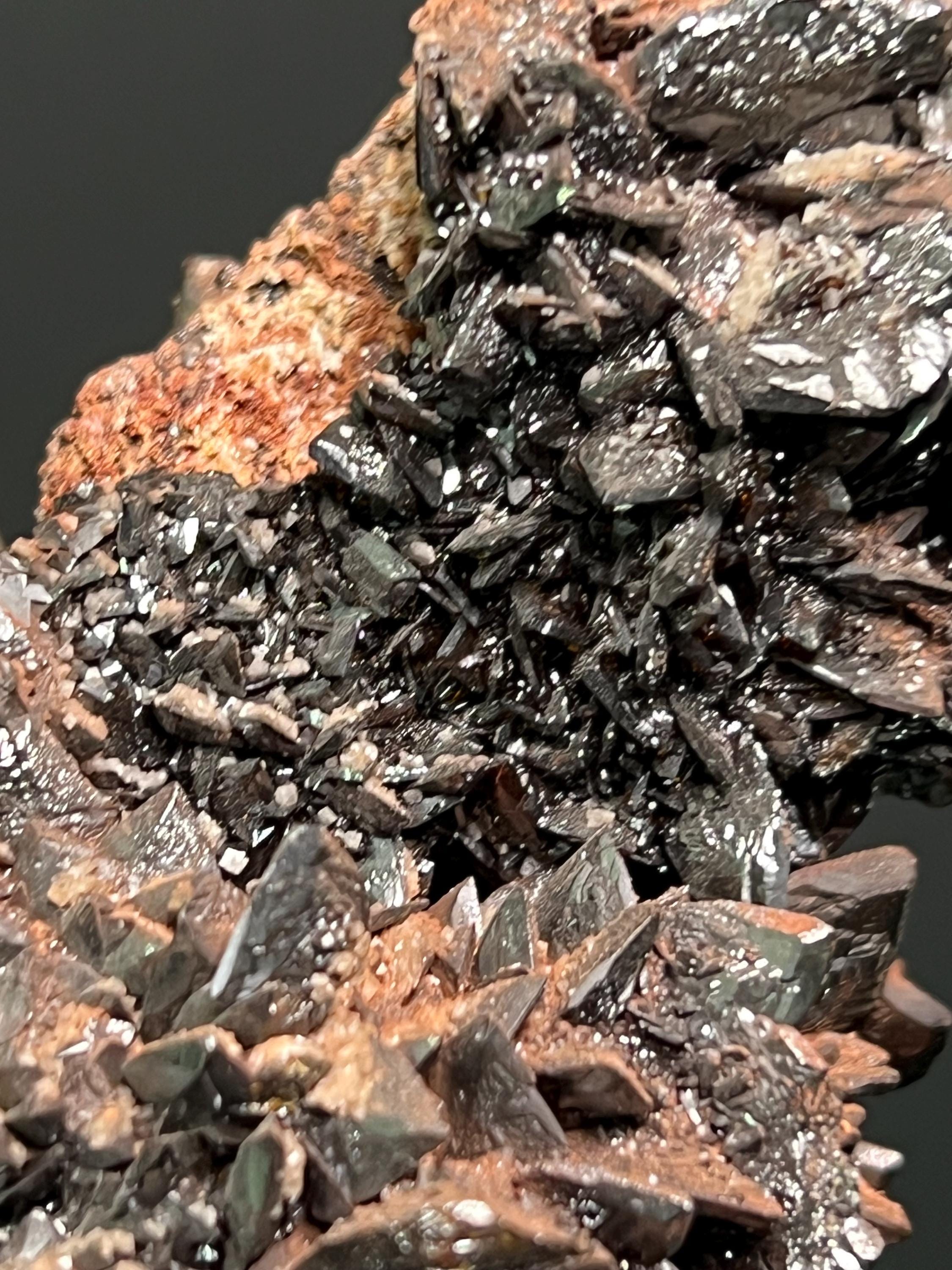 Special Quality Showy Descloizite Specimen, 340gram - Crystal Gemstone AE 