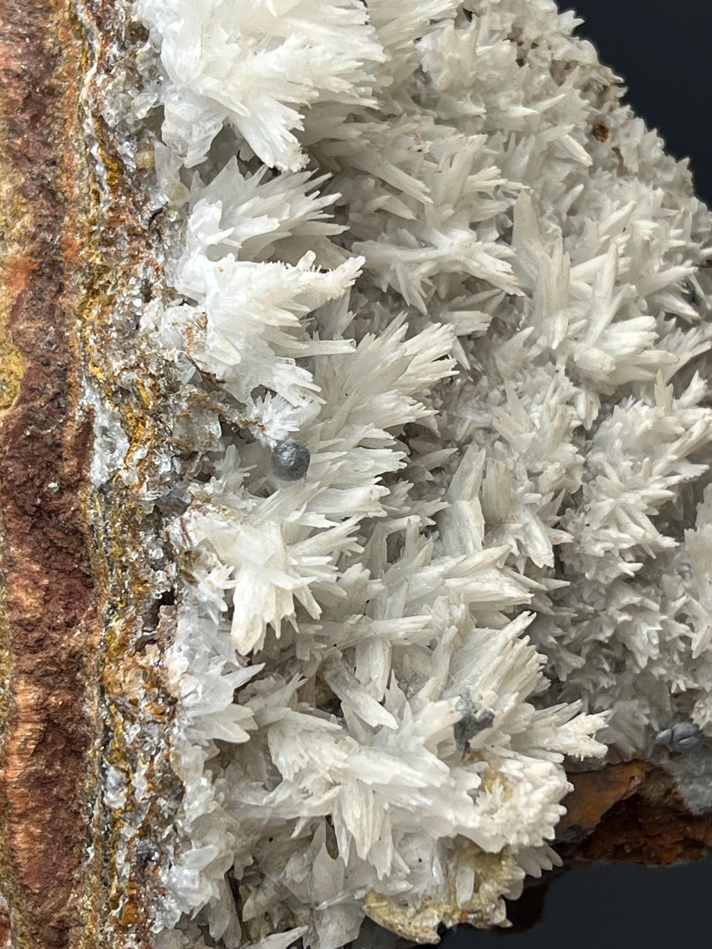 Special Apophyllite Specimen - Crystal Gemstone AE 