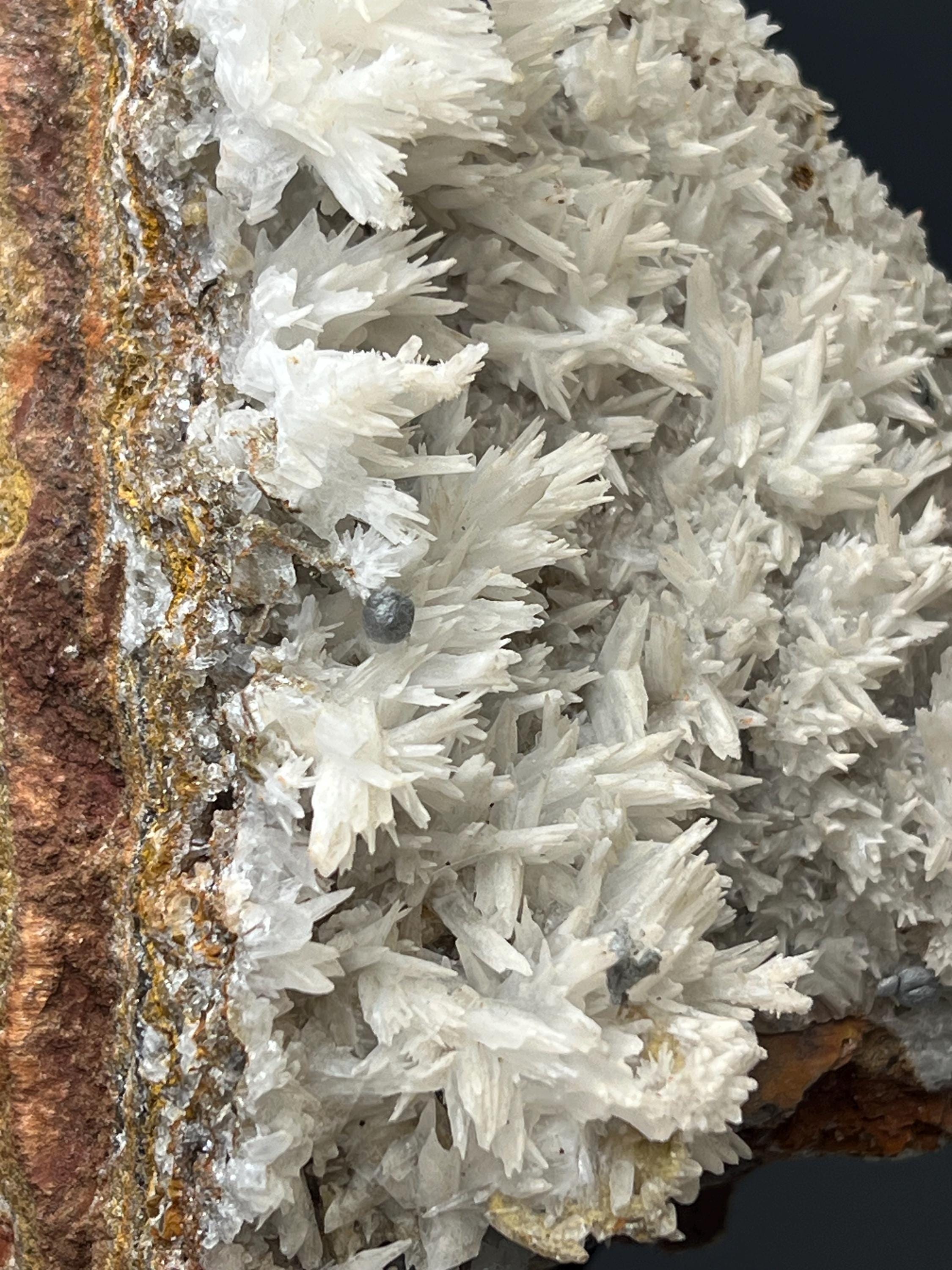 Special Apophyllite Specimen - Crystal Gemstone AE 