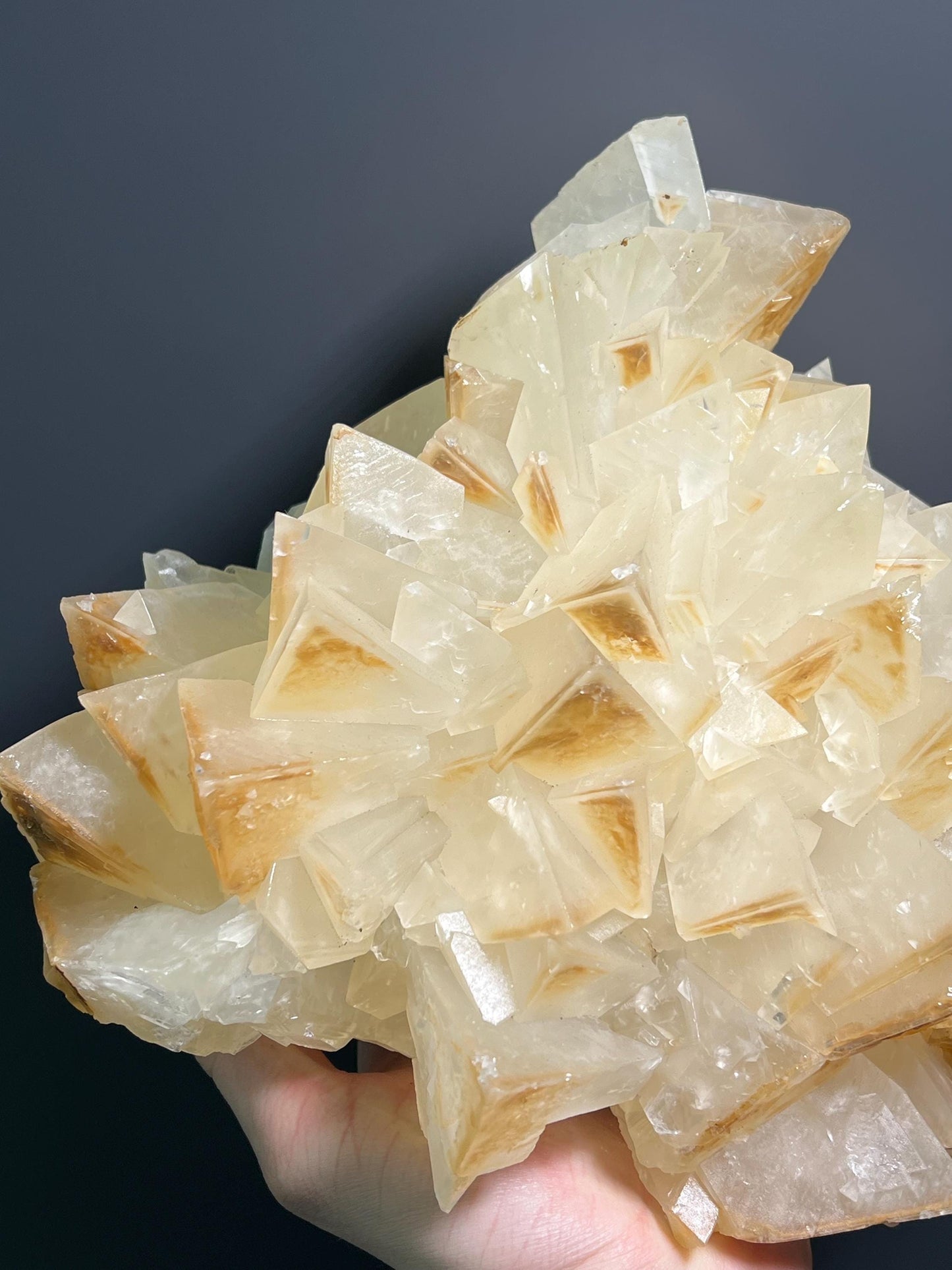 Large Size, Special Yellow Crystal Calcite, 6,1kg