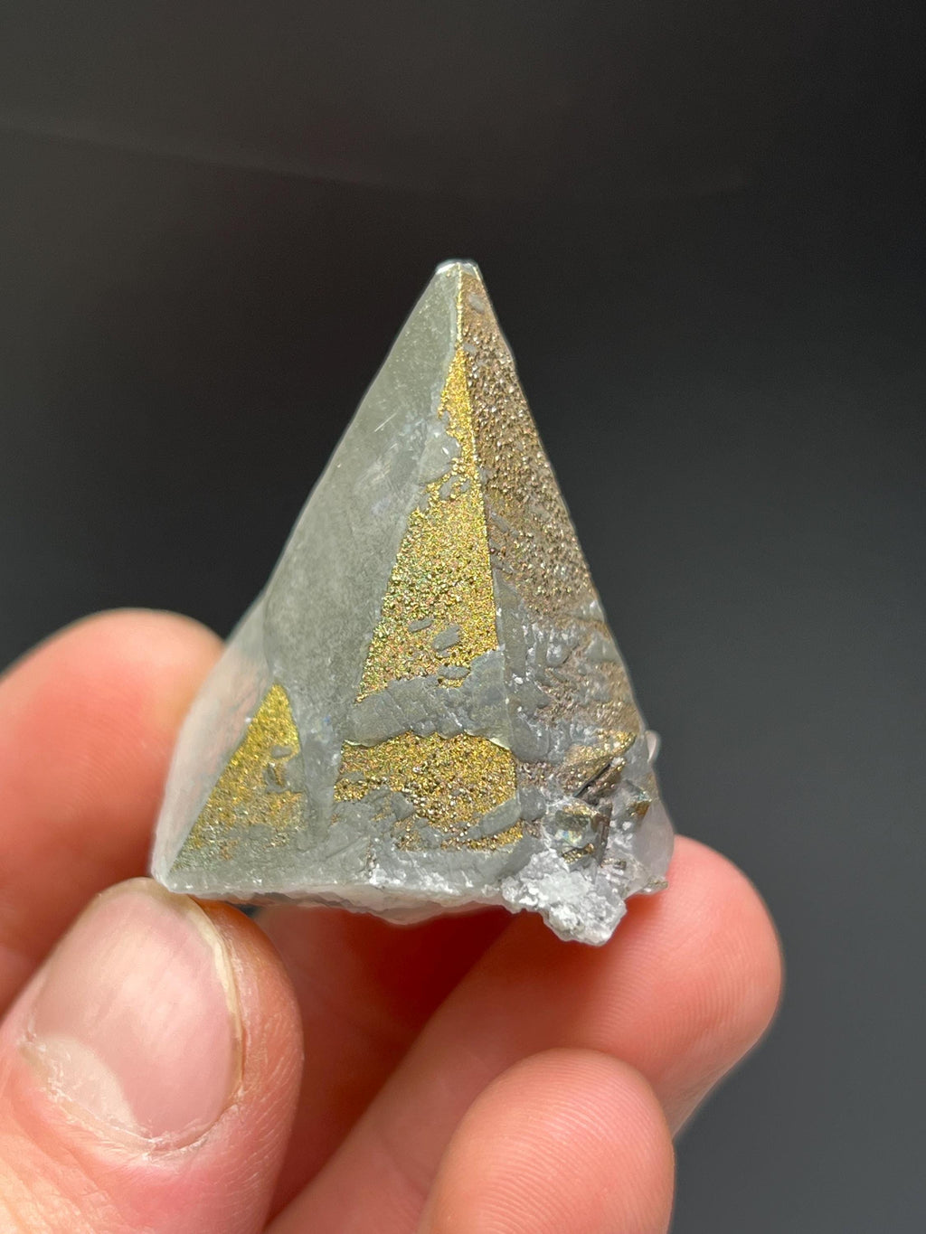 Chalcopyrite On Gray Crystal Calcite - Crystal Gemstone AE 