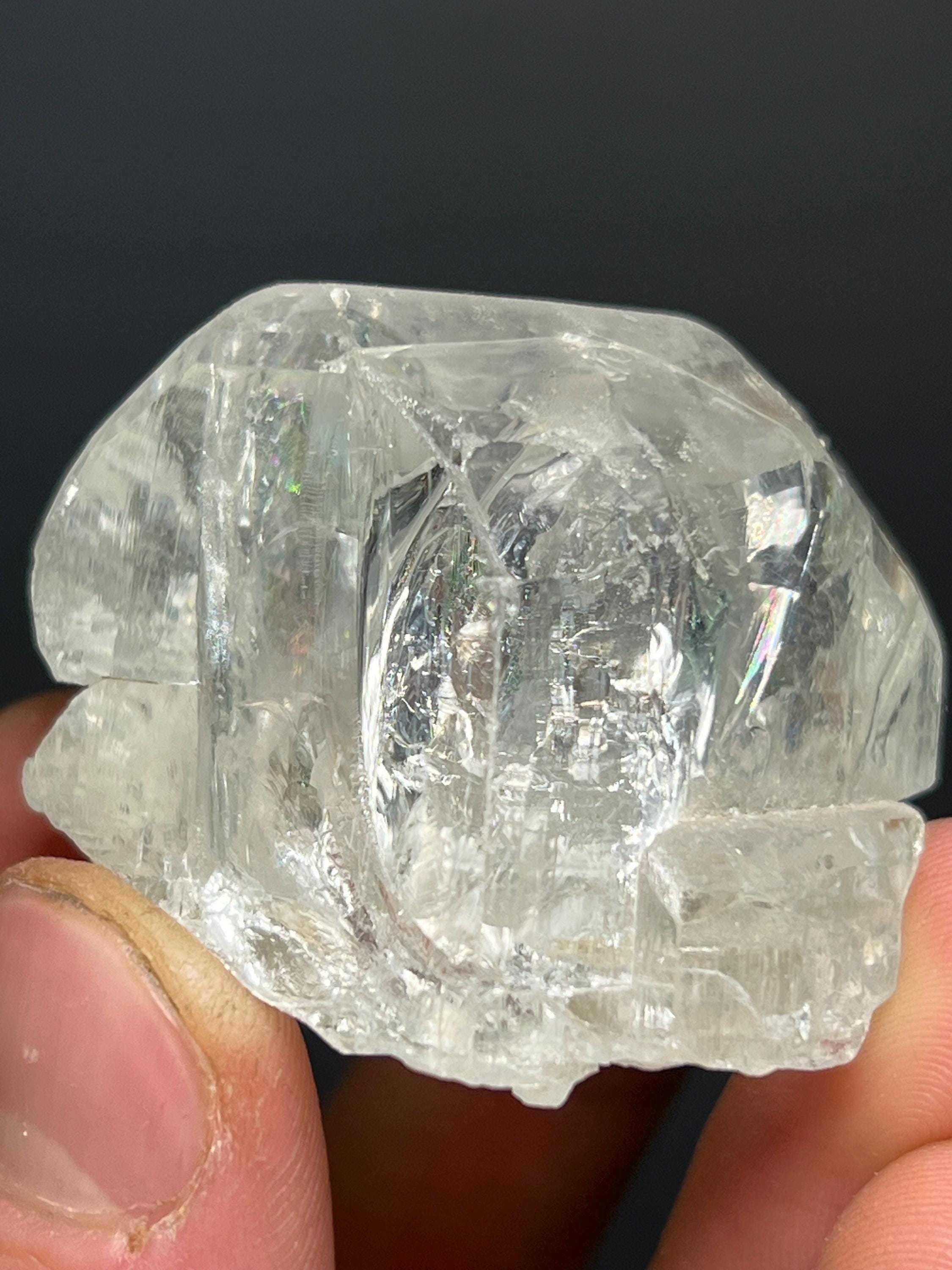 Natural Topaz Crystal – Brazilian Gemstone Specimen - Crystal Gemstone AE 