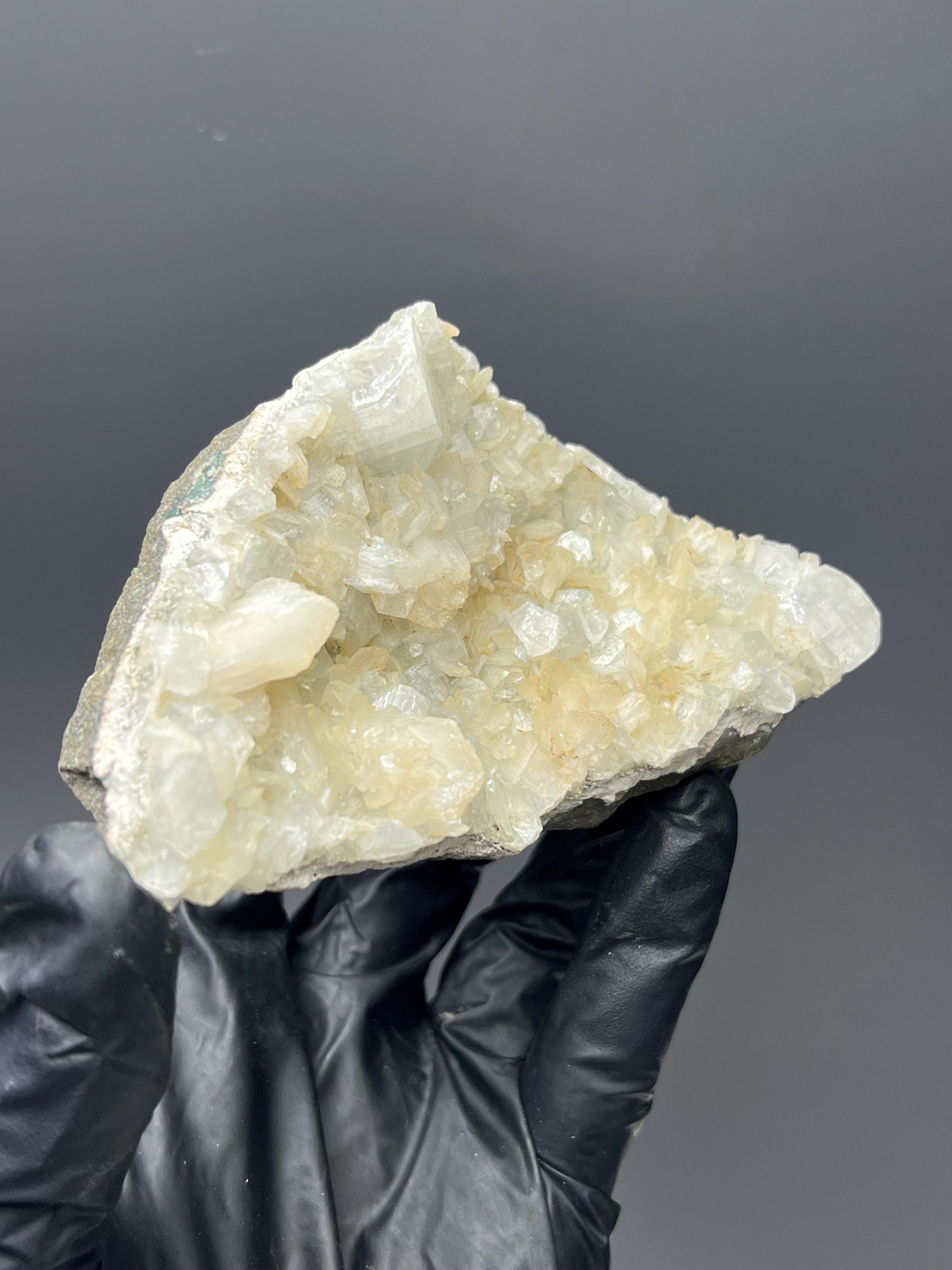 Fluorapophyllite And Apophyllite With Stilbite - Crystal Gemstone AE 