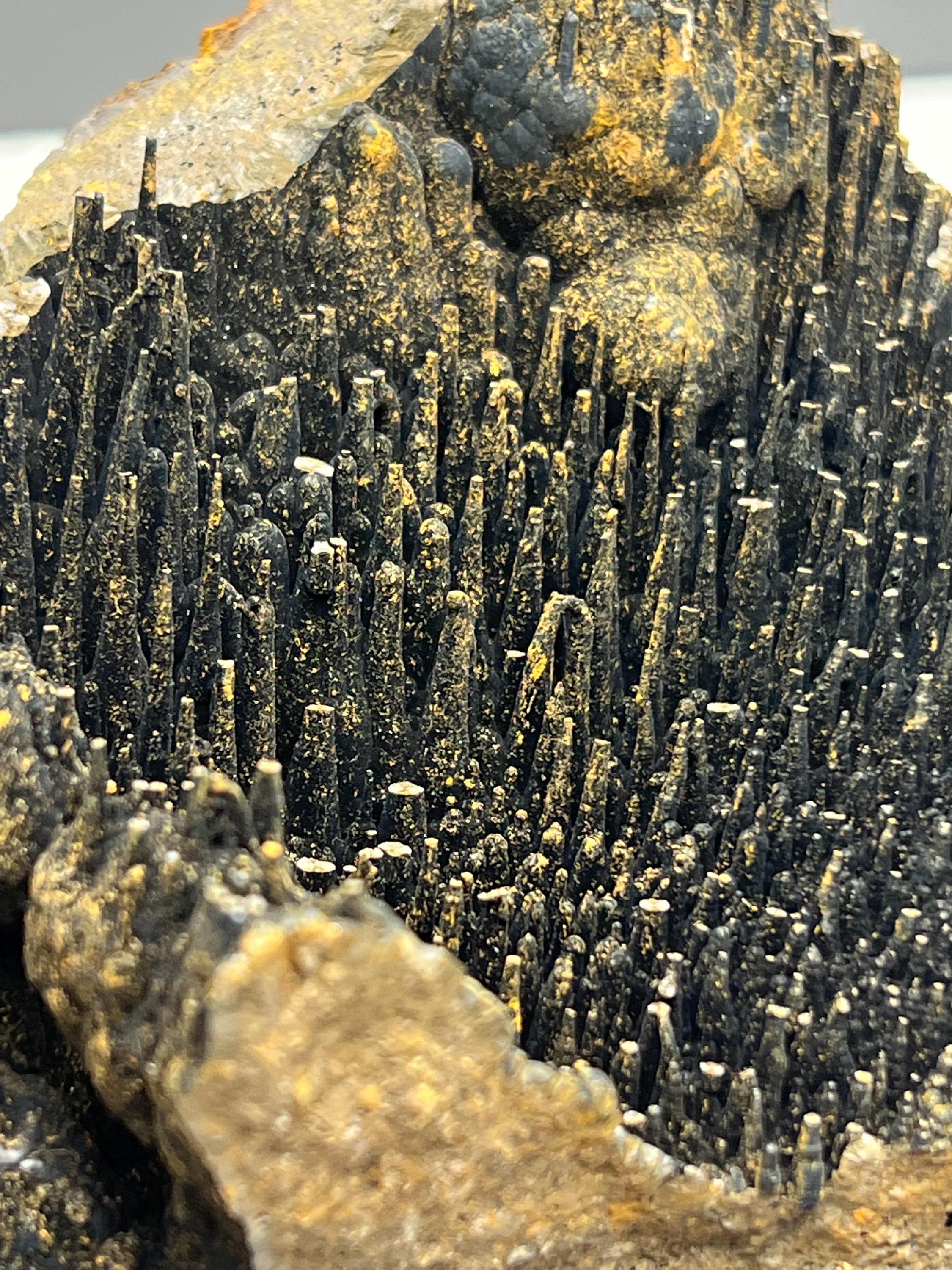 Museum quality, Extra Large Very showy stalactite Goethite specimen, Special Collections Piece - Crystal Gemstone AE 