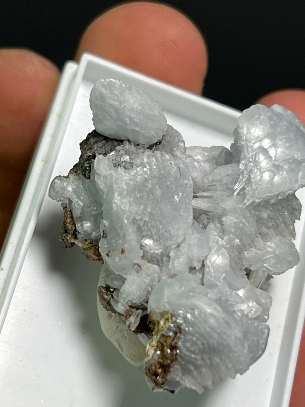 Very Special Brucite Specimen - Crystal Gemstone AE 