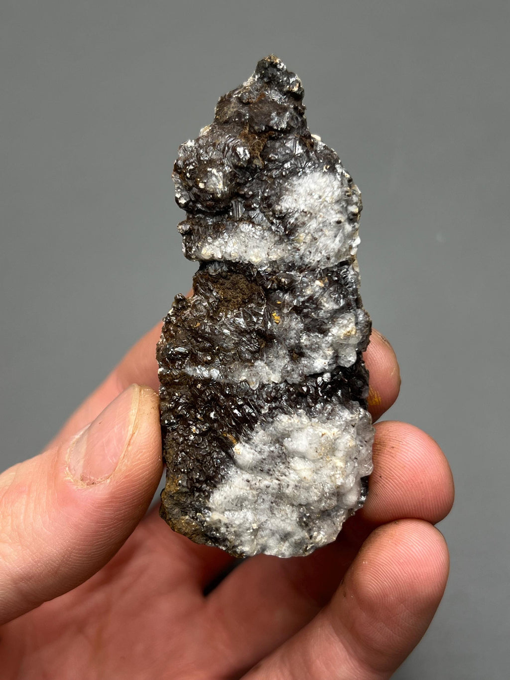 Very Special, Crystal Calcite On Hematite, From Turkey - Crystal Gemstone AE 