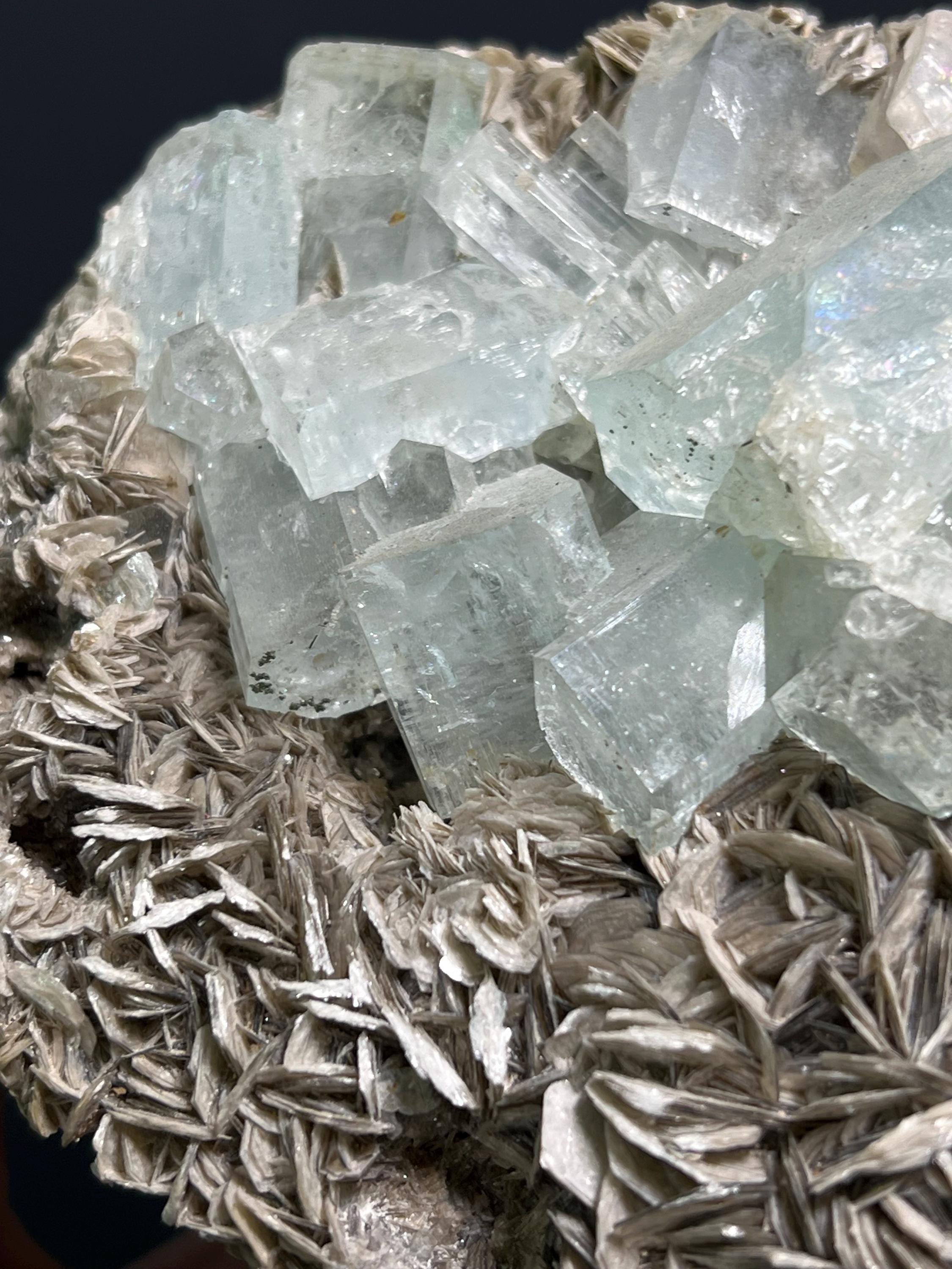 Museum Grade, Aquamarine With Muscovite Specimen, 700gram - Crystal Gemstone AE 