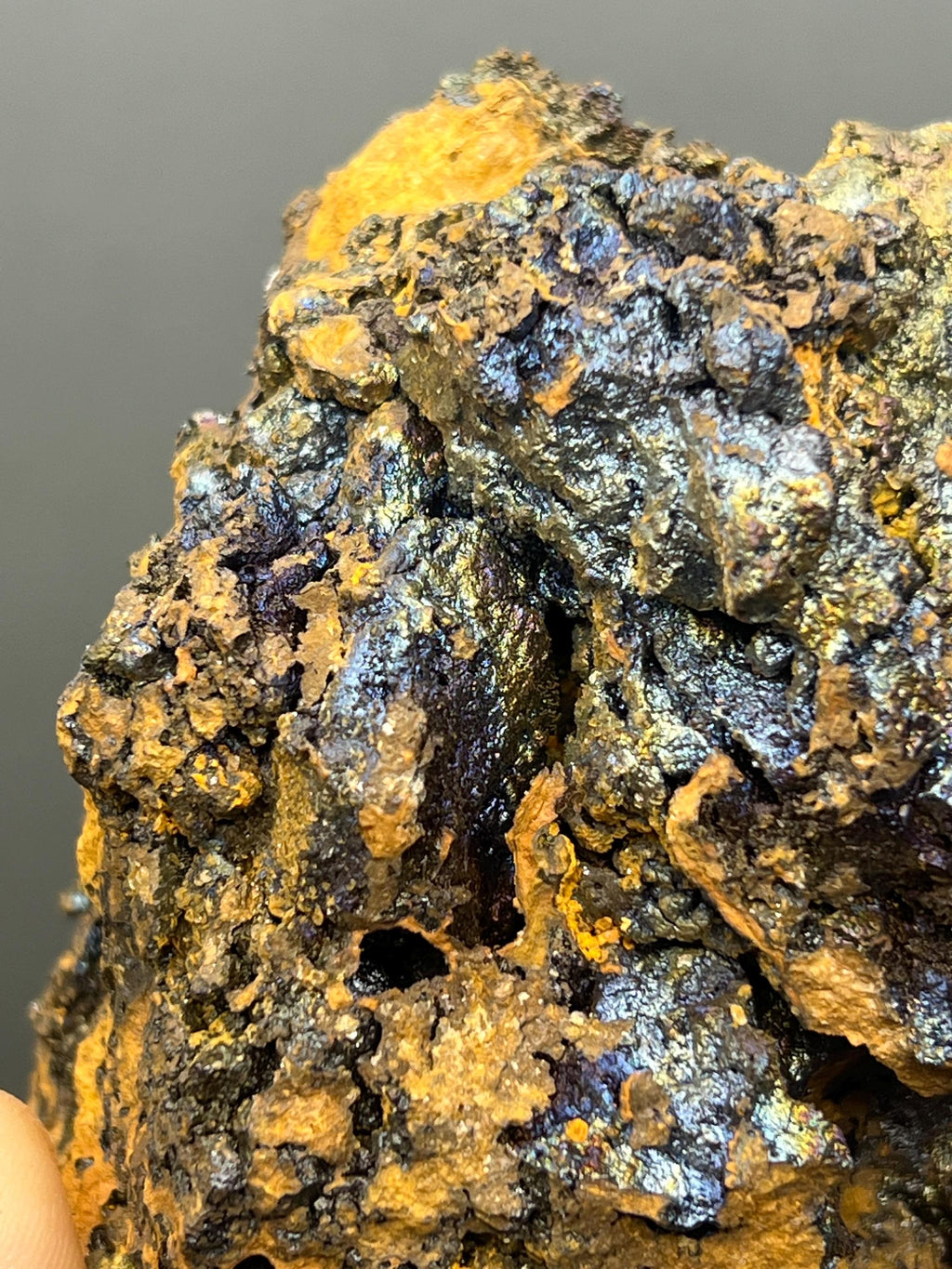 Very Special Formation Limonite And Calcite On Colourful Goethite - Crystal Gemstone AE 