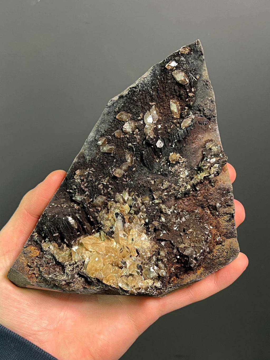 Museum Quality, Unique Specimen, Crystal Barite And Limonite With Goethite - Crystal Gemstone AE 