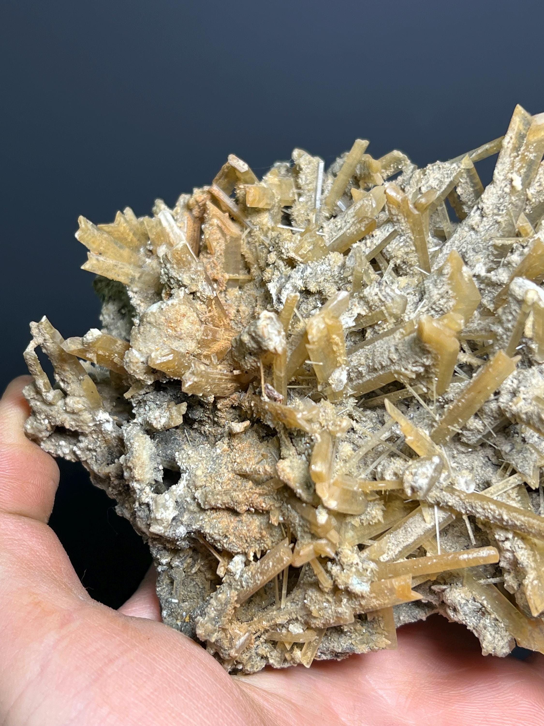Very Showy Golden Selenite Specimen, 244gram - Crystal Gemstone AE 