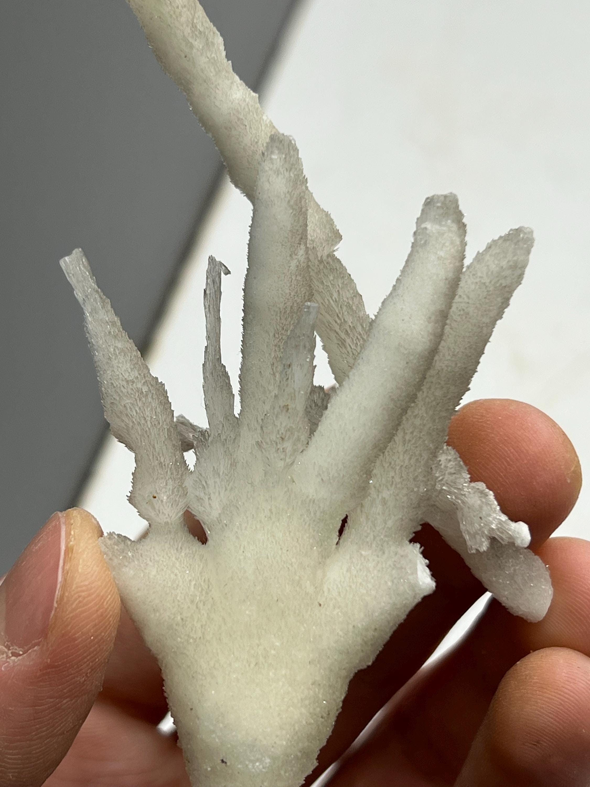 Very Special Stalactite Aragonite Mineral, From Turkey - Crystal Gemstone AE 