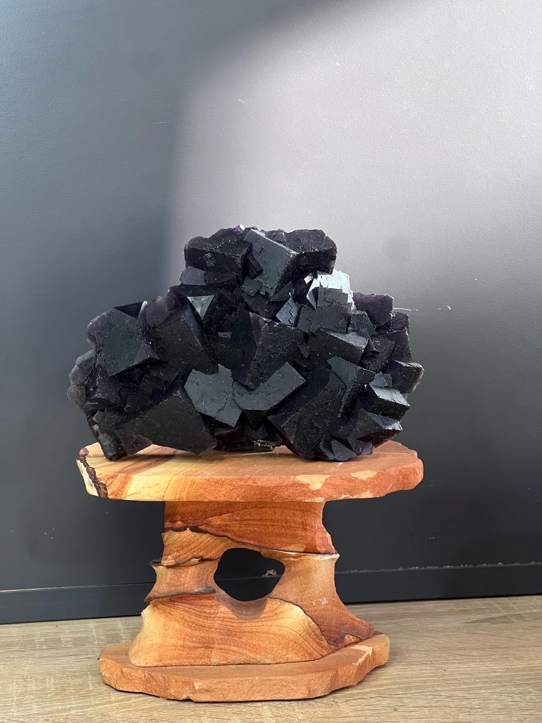 Very Special Piece! Light Permeable Fluorite Specimen From China - Crystal Gemstone AE 
