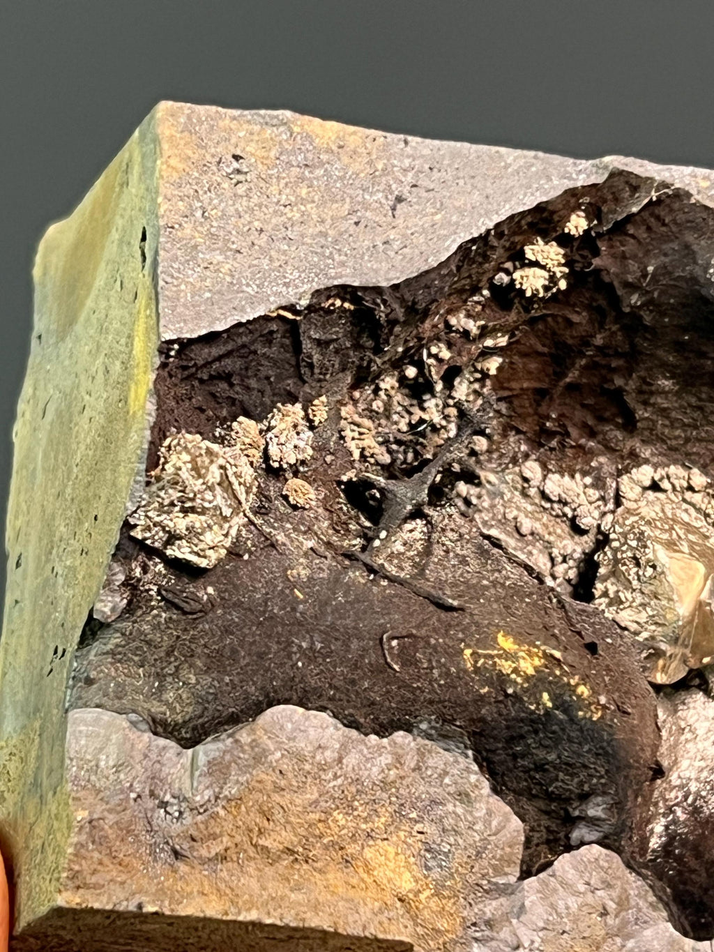 Museum Grade Specularite And Barite With Goethite - Crystal Gemstone AE 