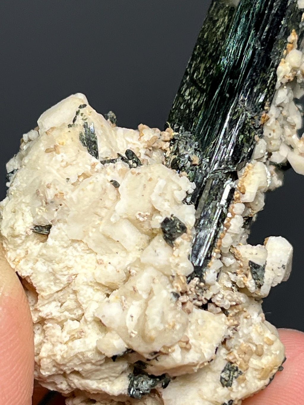 Aegirine And Ortochlase With Zircon - Malawi - Crystal Gemstone AE 