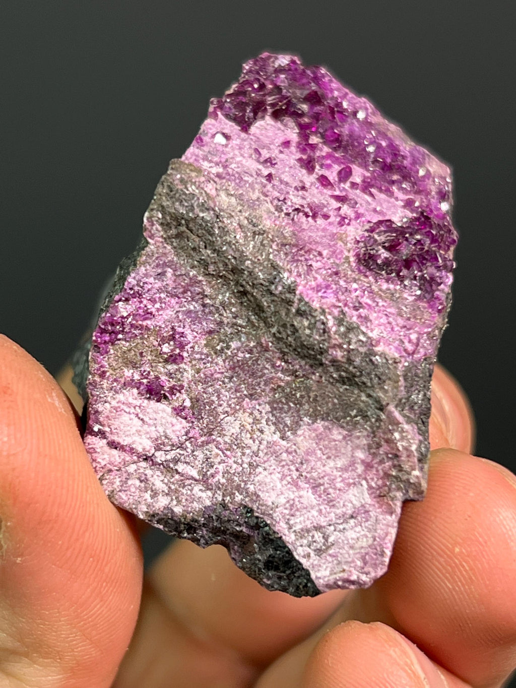 Very Special Beautiful Kammererite Specimen - Crystal Gemstone AE 
