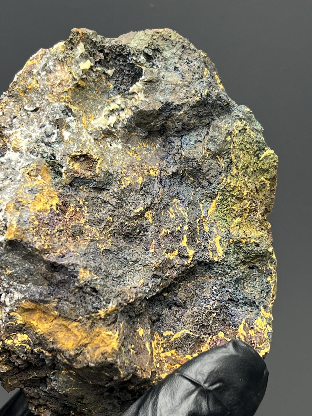 Natural Colourful Iridescent Goethite - Crystal Gemstone AE 