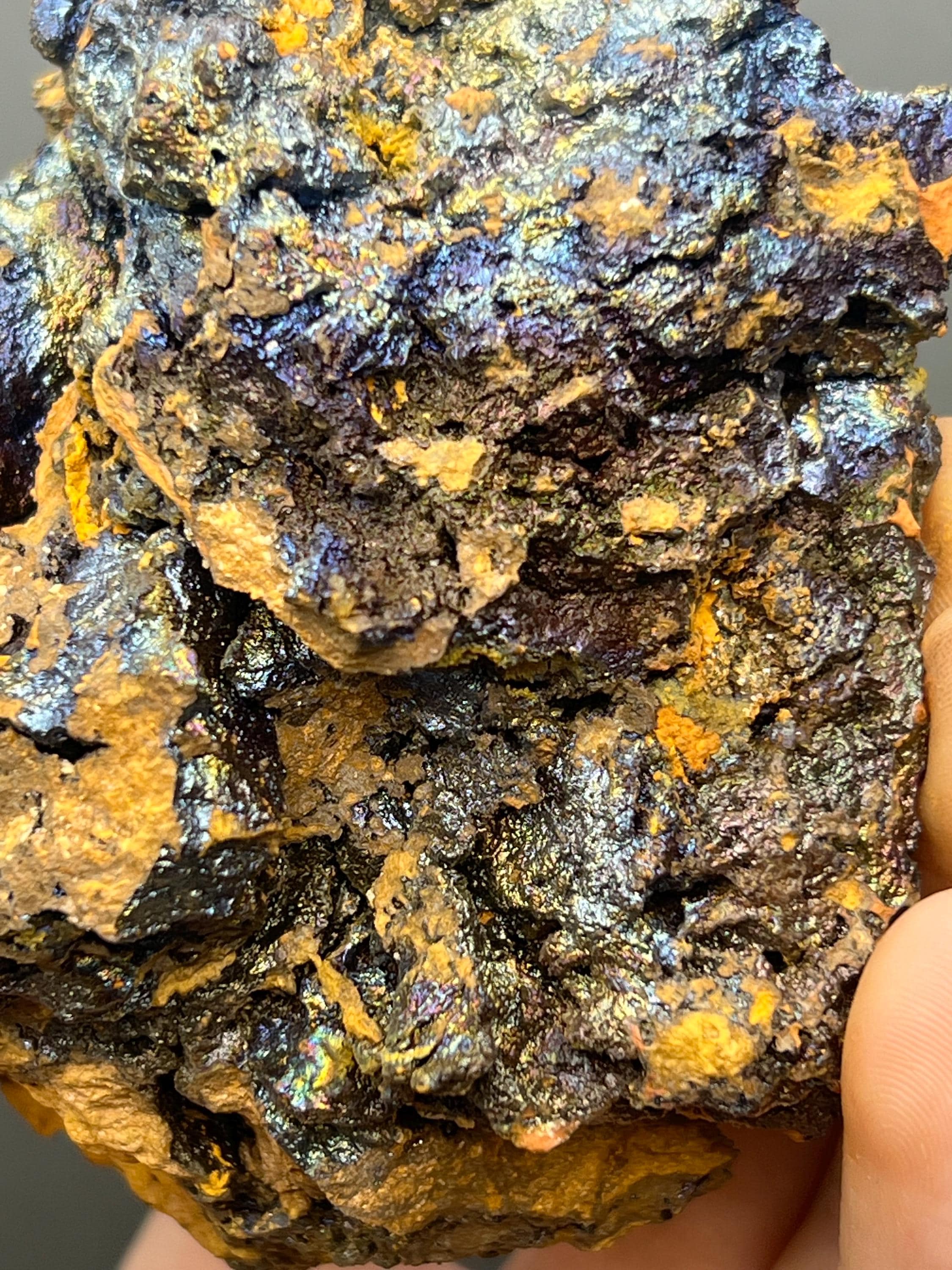 Very Special Formation Limonite And Calcite On Colourful Goethite - Crystal Gemstone AE 