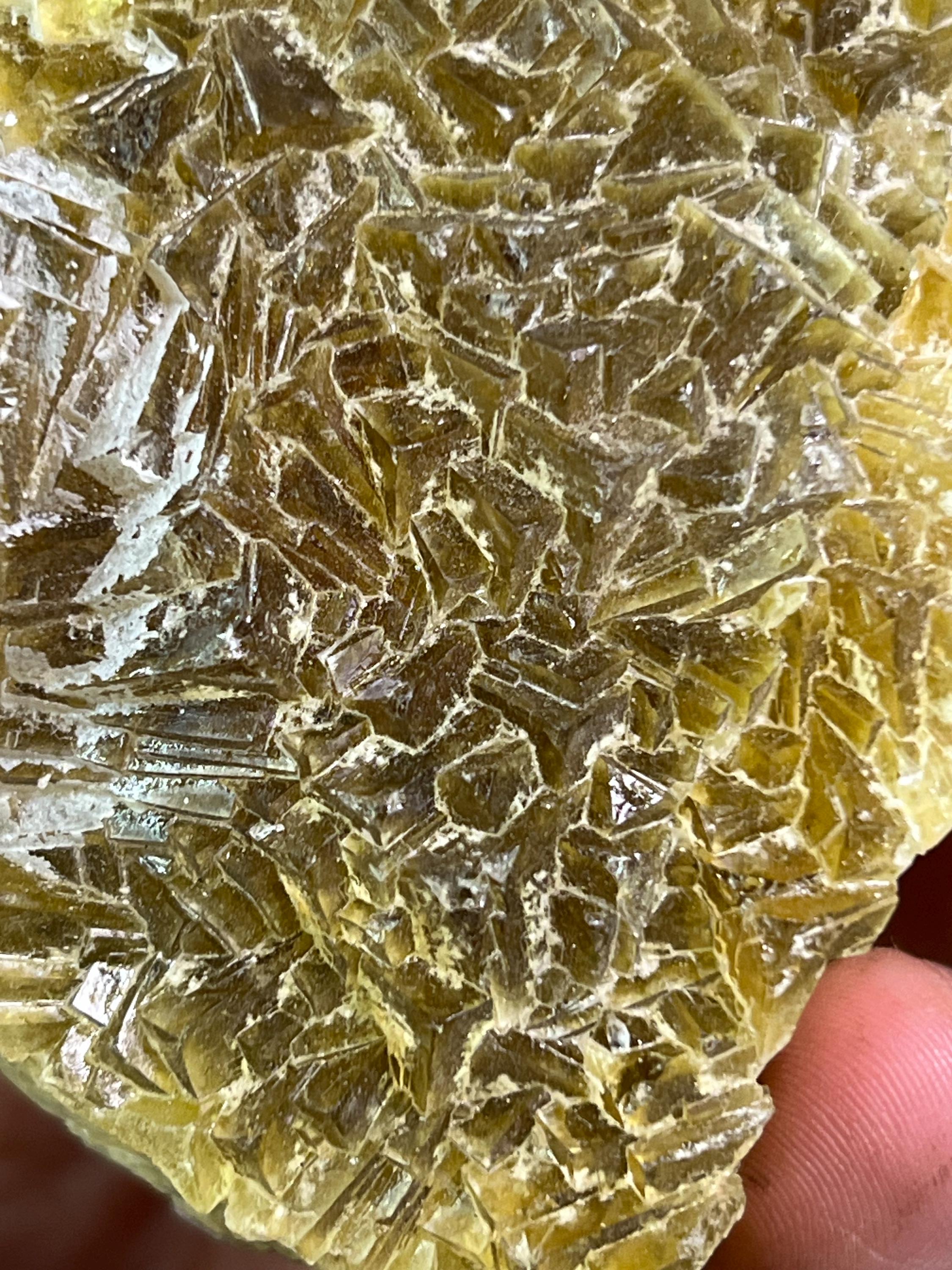 Yellow Fluorite Calcite - Crystal Gemstone AE 