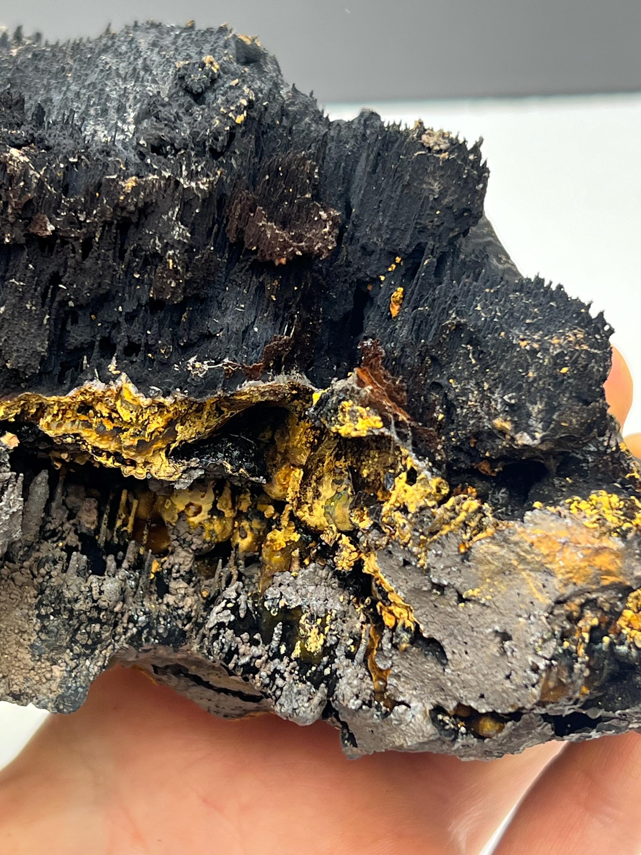 Museum quality, Limonite With Velvet Function Stalactite Goethite, From Turkey, Special Collection Piece - Crystal Gemstone AE 