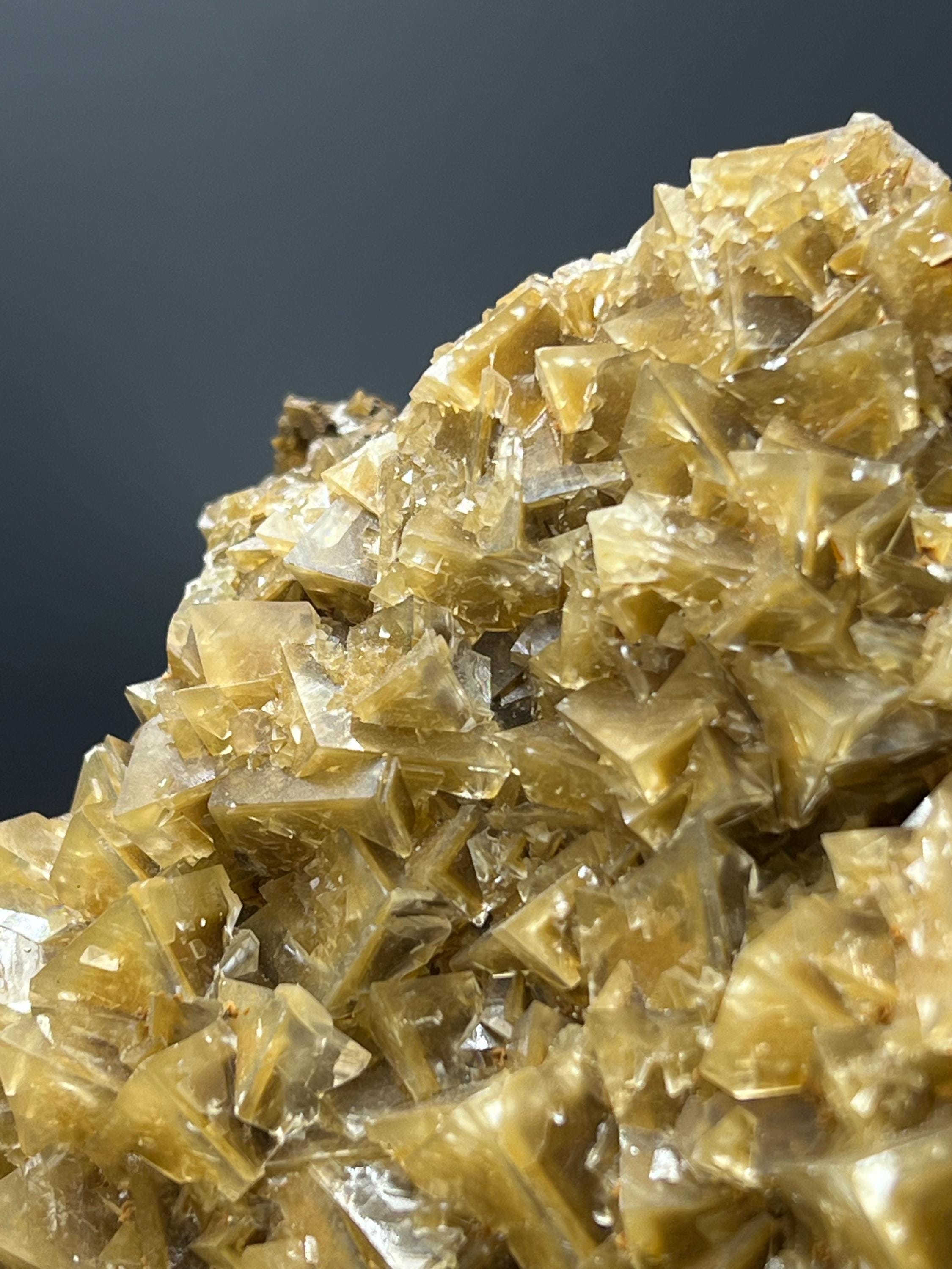 Very Special Orange Crystal Calcite Specimen - Crystal Gemstone AE 