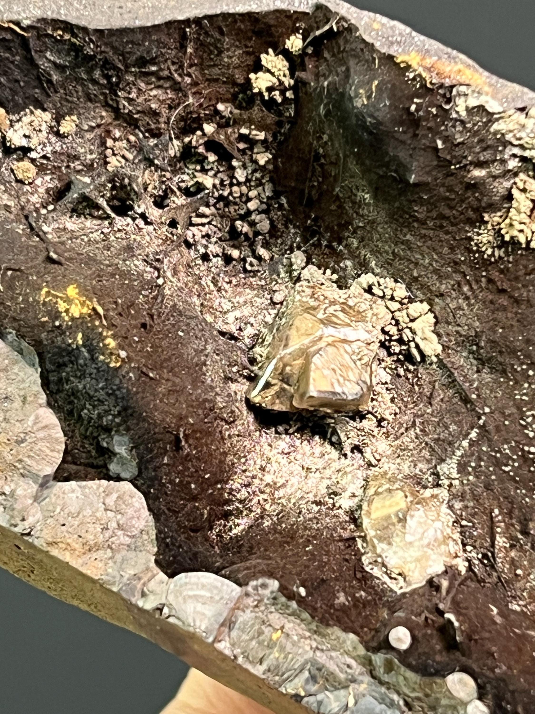 Museum Grade Specularite And Barite With Goethite - Crystal Gemstone AE 
