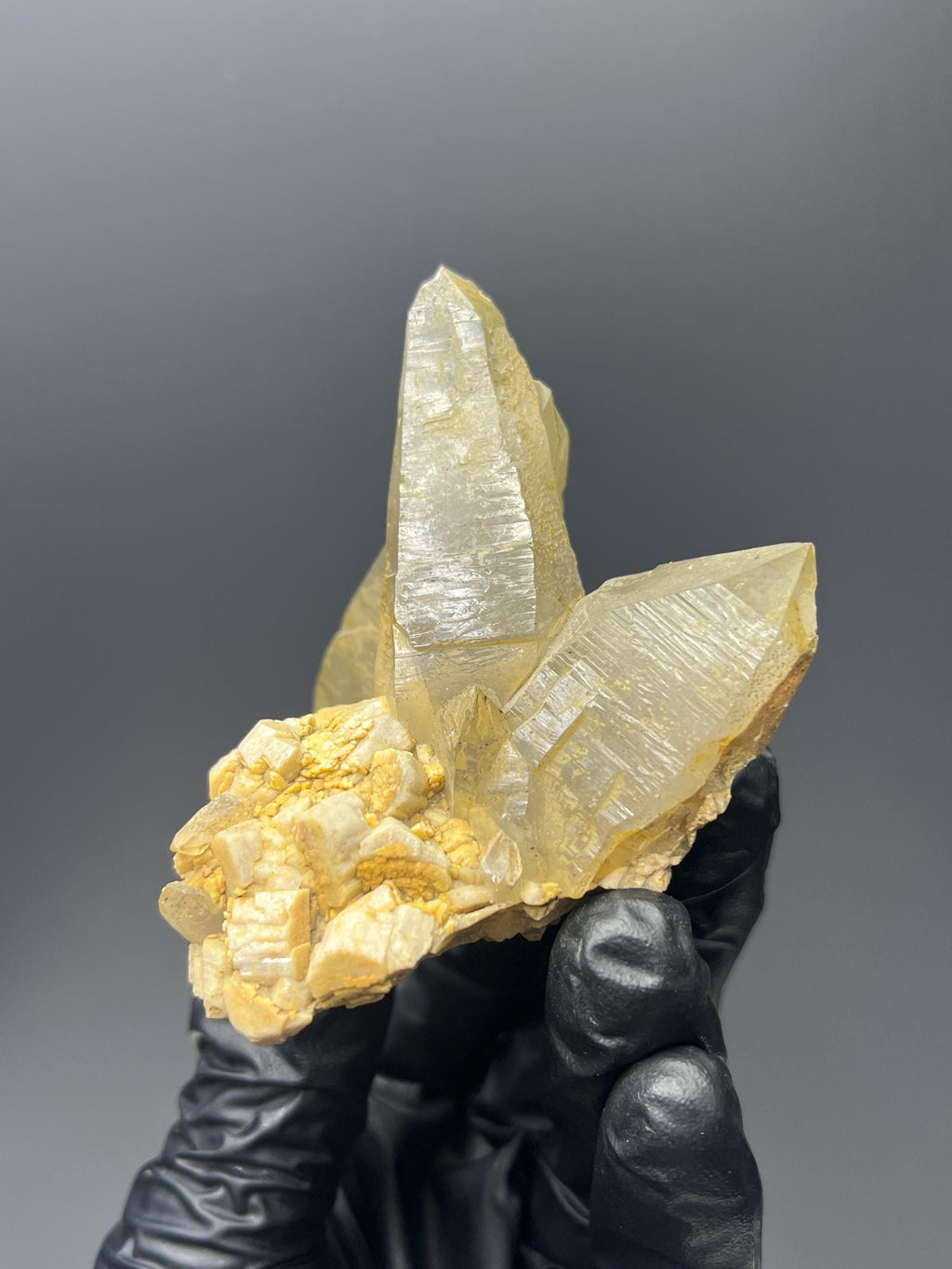 Smoky Quartz & Ortochlase - Crystal Gemstone AE 