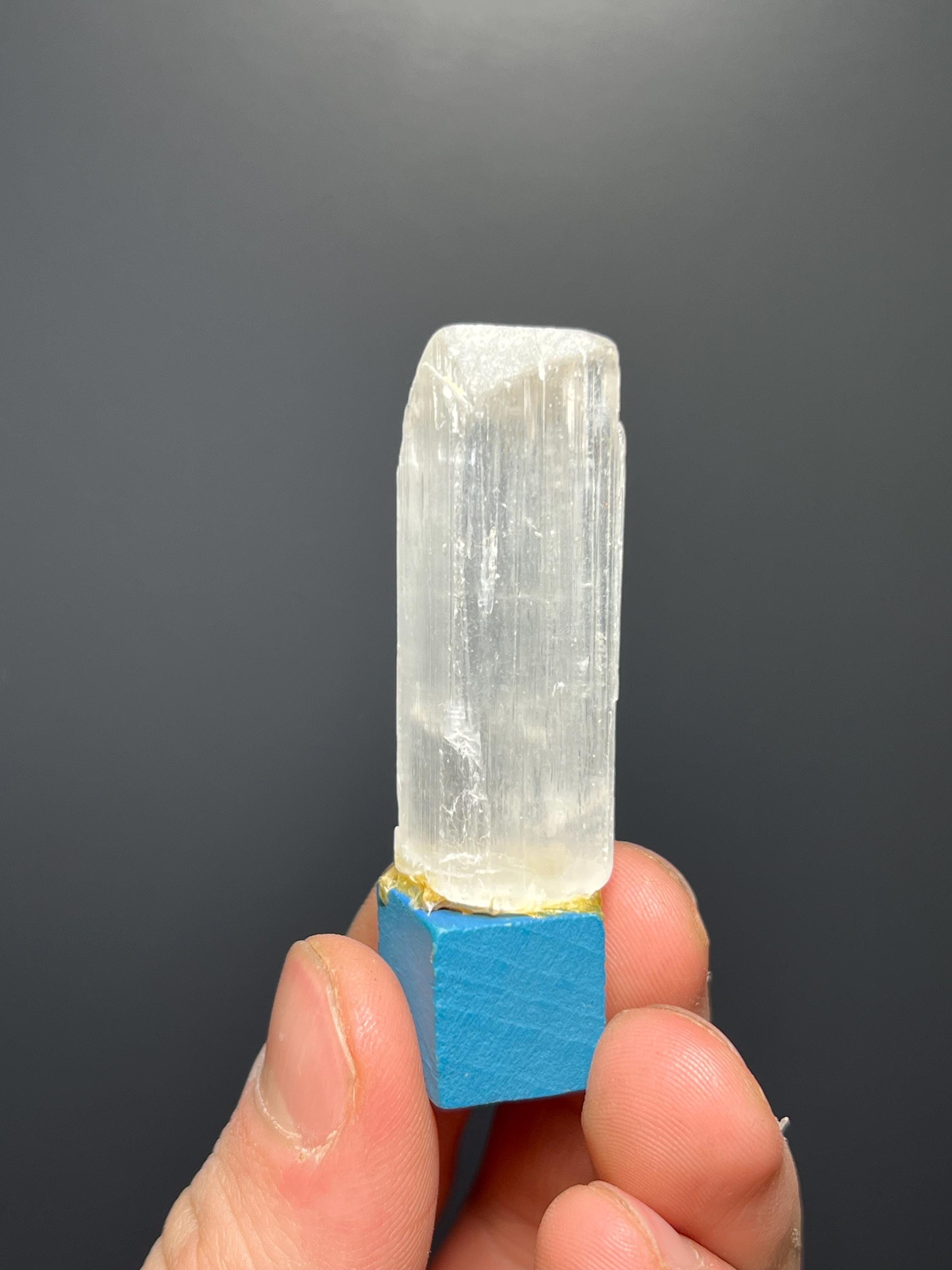 Natural Kunzite Crystal Specimen – Afghanistan - Crystal Gemstone AE 